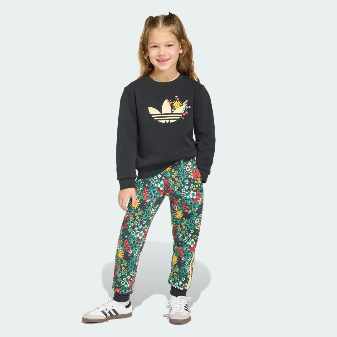 Detalle de CONJUNTO DE CUELLO REDONDO adidas Originals x Liberty London - Negro