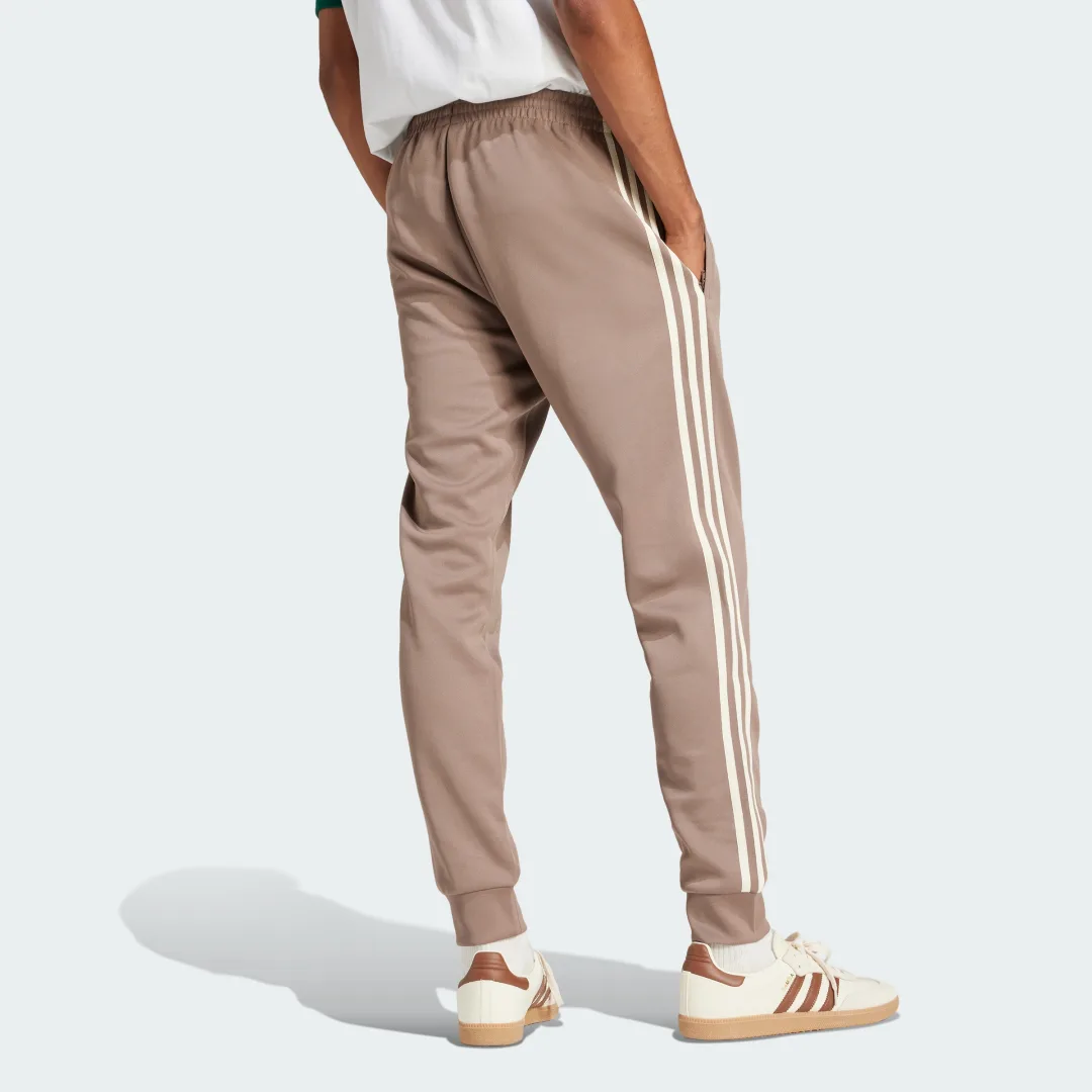 Detalle 2 de Pantalón SST Adicolor Classics en marrón de Adidas