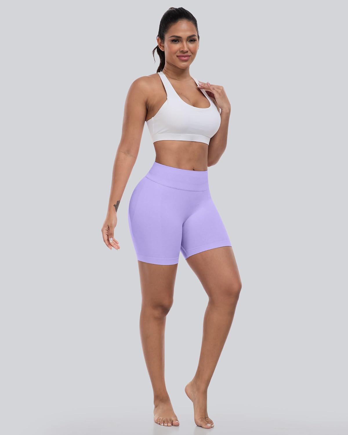 Thumbnail 1 de CHRLEISURE Workout Gym Biker Shorts (Seamless, High Waisted, Scrunch Butt) — 4-Piece Set