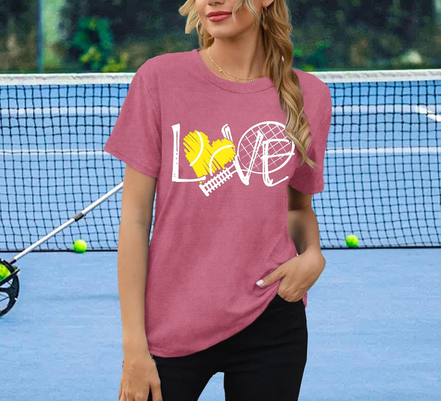 Detalle de Qskall Women's Tennis Heart T-Shirt: Soft, Sporty Style for Everyday Wear