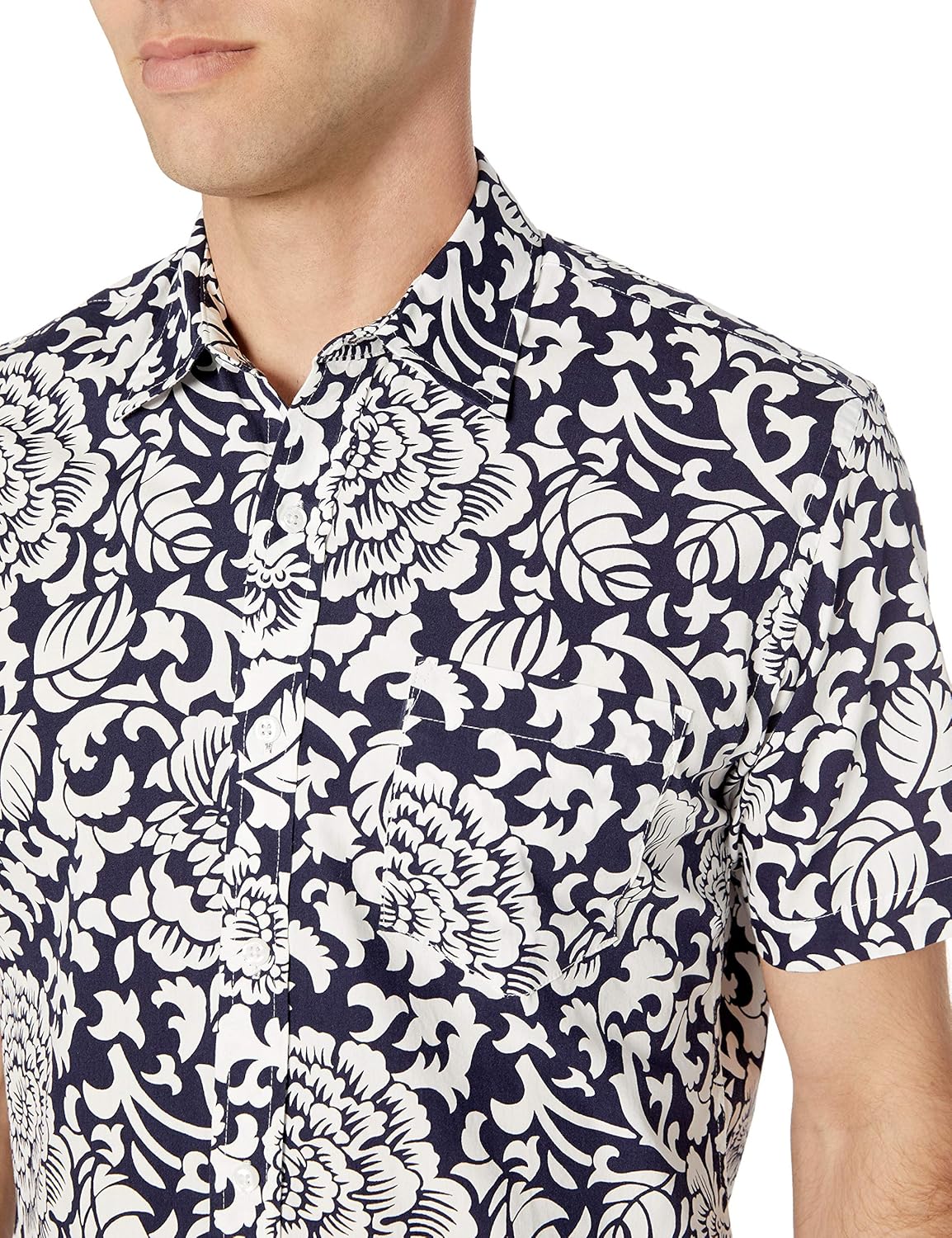 Thumbnail 2 de Amazon Essentials Men's Regular-Fit Short-Sleeve Poplin Shirt