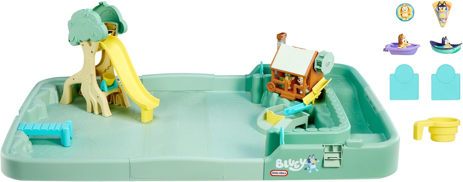 Detalle de Little Tikes Bluey Bushland Adventure – Wasserspielset mit 6 Zubehörteilen für 2–4-Jährige