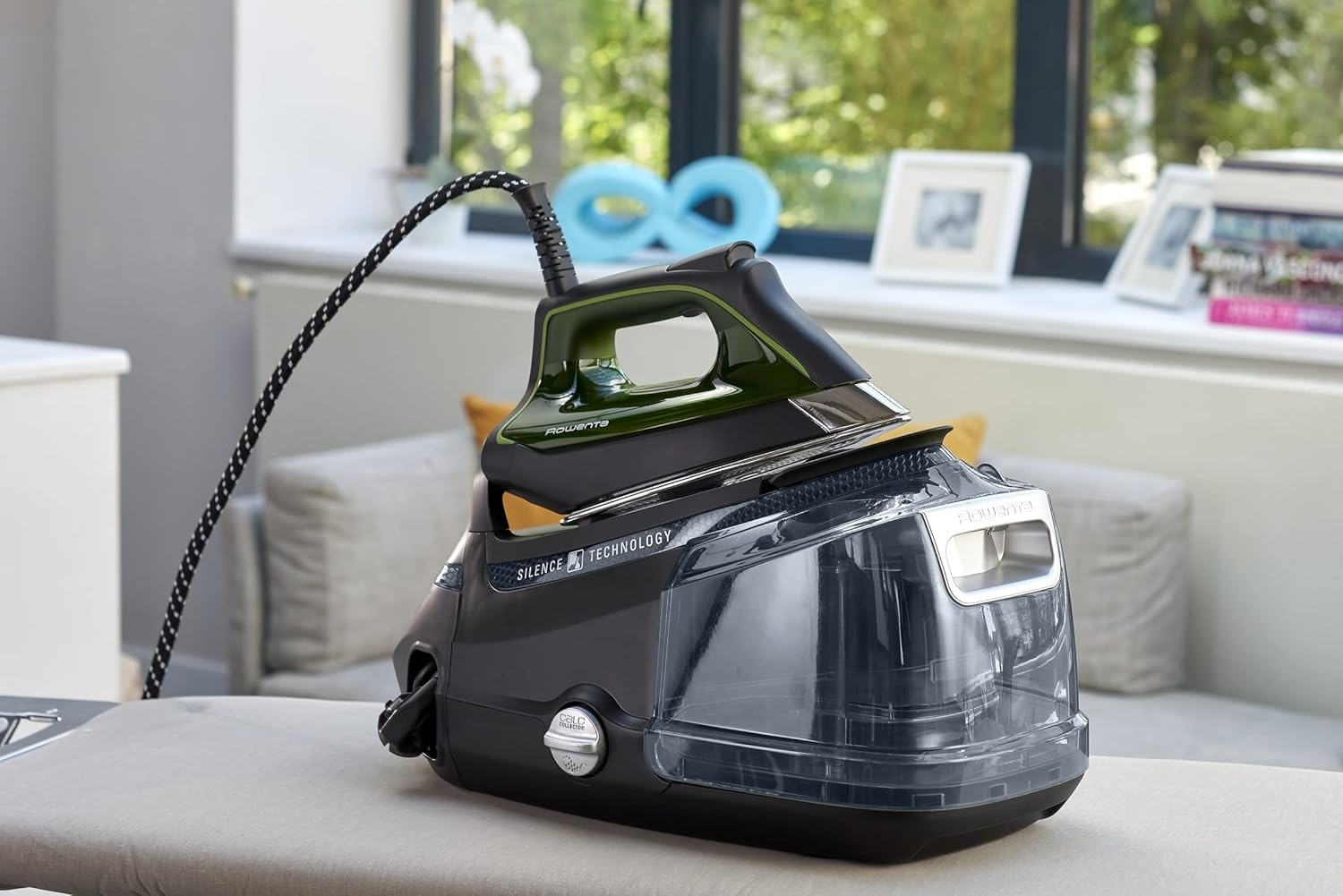 Thumbnail 2 de Rowenta Silence Steam Pro Dampfbügelstation DG9248 (2800 W) mit Dauerdampf 150 g/Min und Extra-Dampfstoß 620 g/Min