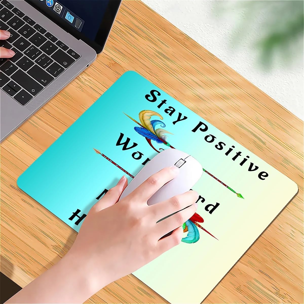 Thumbnail 5 de Artslion Decorative Mouse Pad 24x20cm – Smooth Surface with Non-Slip Rubber Base
