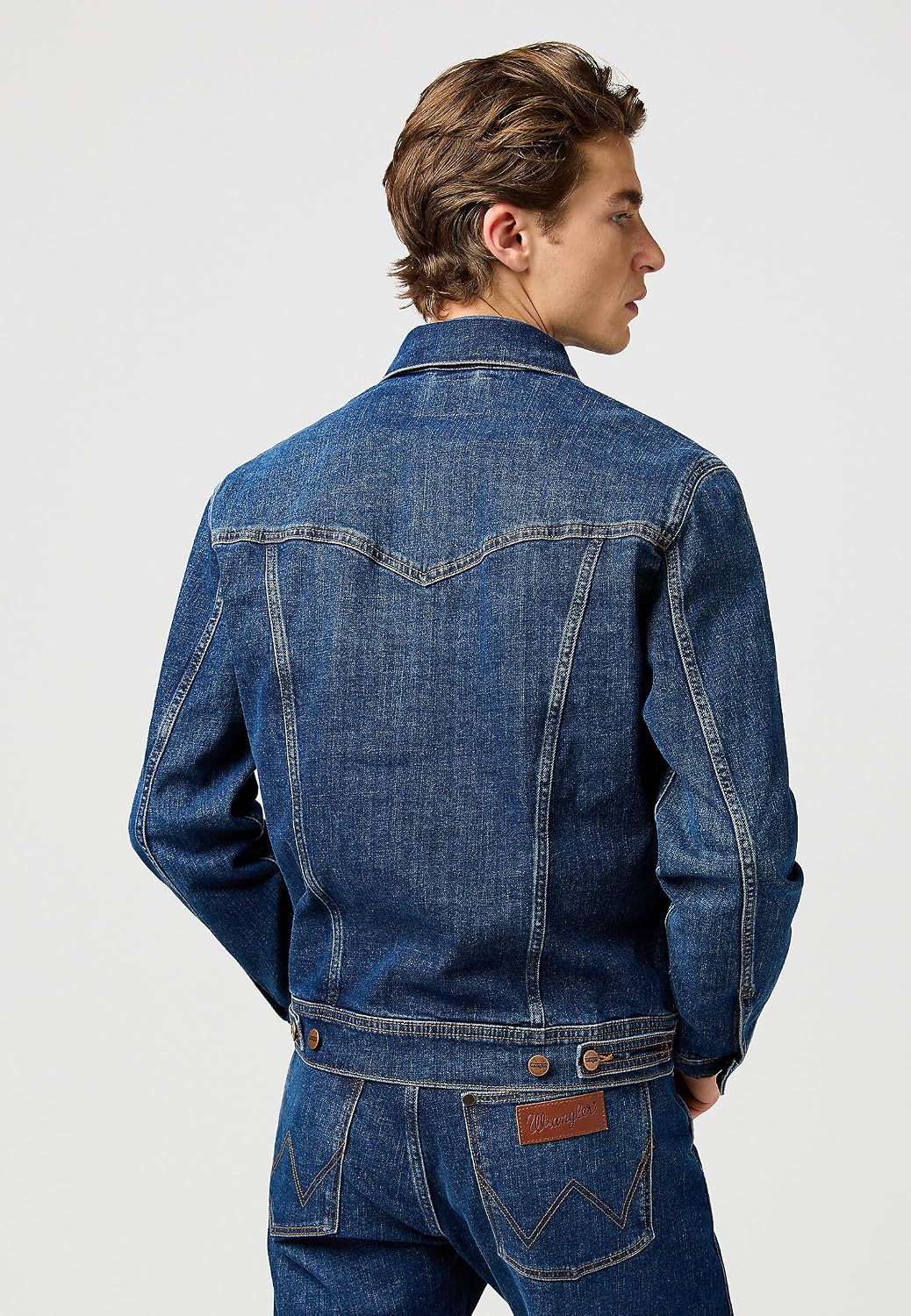 Detalle de Wrangler Men's Classic Denim Jacket: Reliable Everyday Layer
