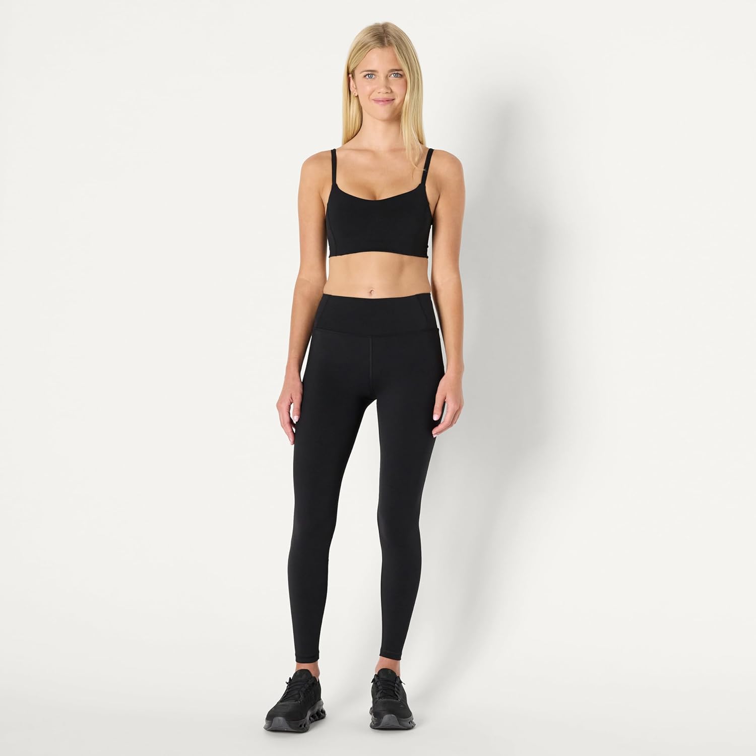 Thumbnail 2 de Amazon Essentials Damen Total Train Gym Workout Leggings – mittelhoher Bund, blickdicht, versteckte Taschen