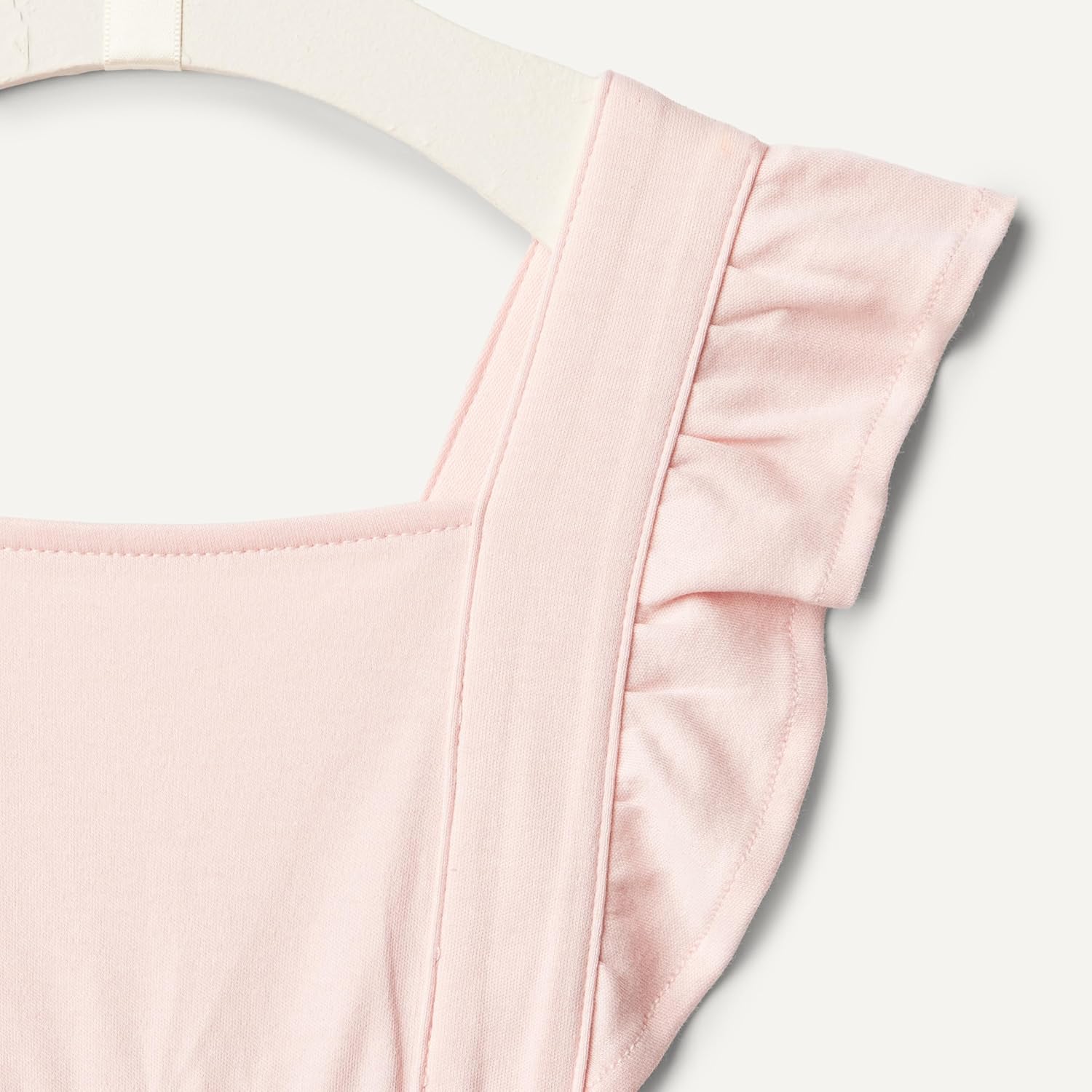 Thumbnail 3 de Amazon Essentials x Sofia Grainge baby girls’ cotton ruffle sleeveless romper suit