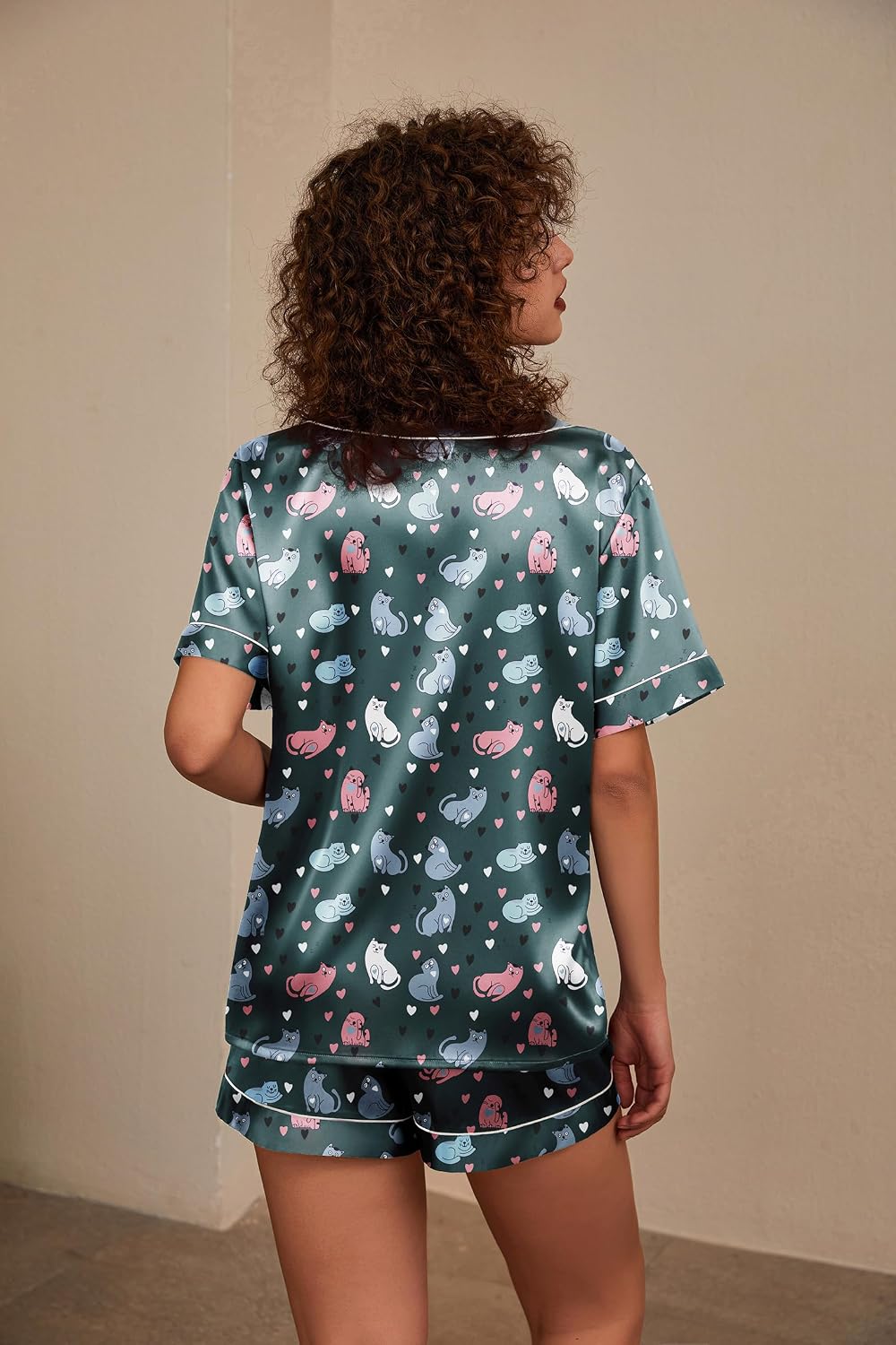 Detalle 2 de Ekouaer Satin Pajama Set