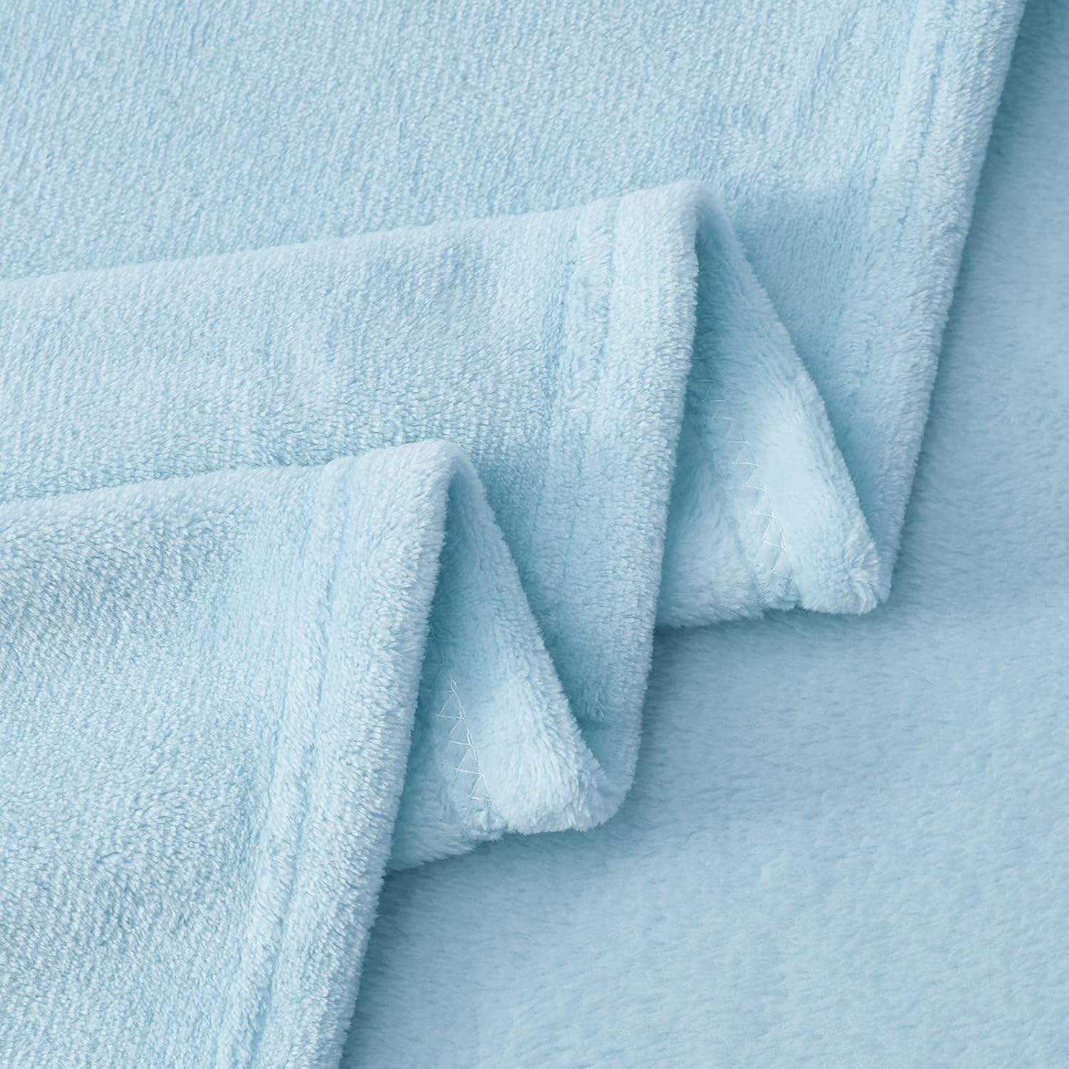 Thumbnail 4 de Aisbo Light Blue Throws Blanket for Sofas – 130x150cm Single Fluffy Fleece Throw