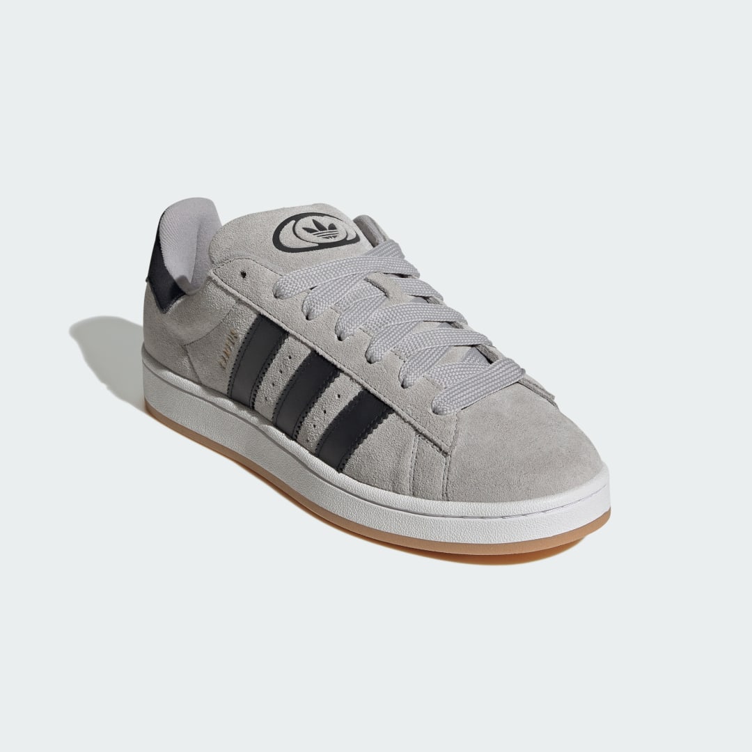 Detalle de Zapatilla Campus 00s de Adidas – gris, estilo urbano con alma retro