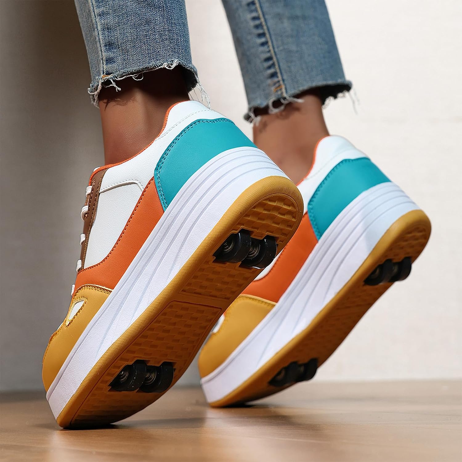 Thumbnail 6 de HSQ Fashion Sneaker Roller Skate Shoes for Kids with Detachable Wheels