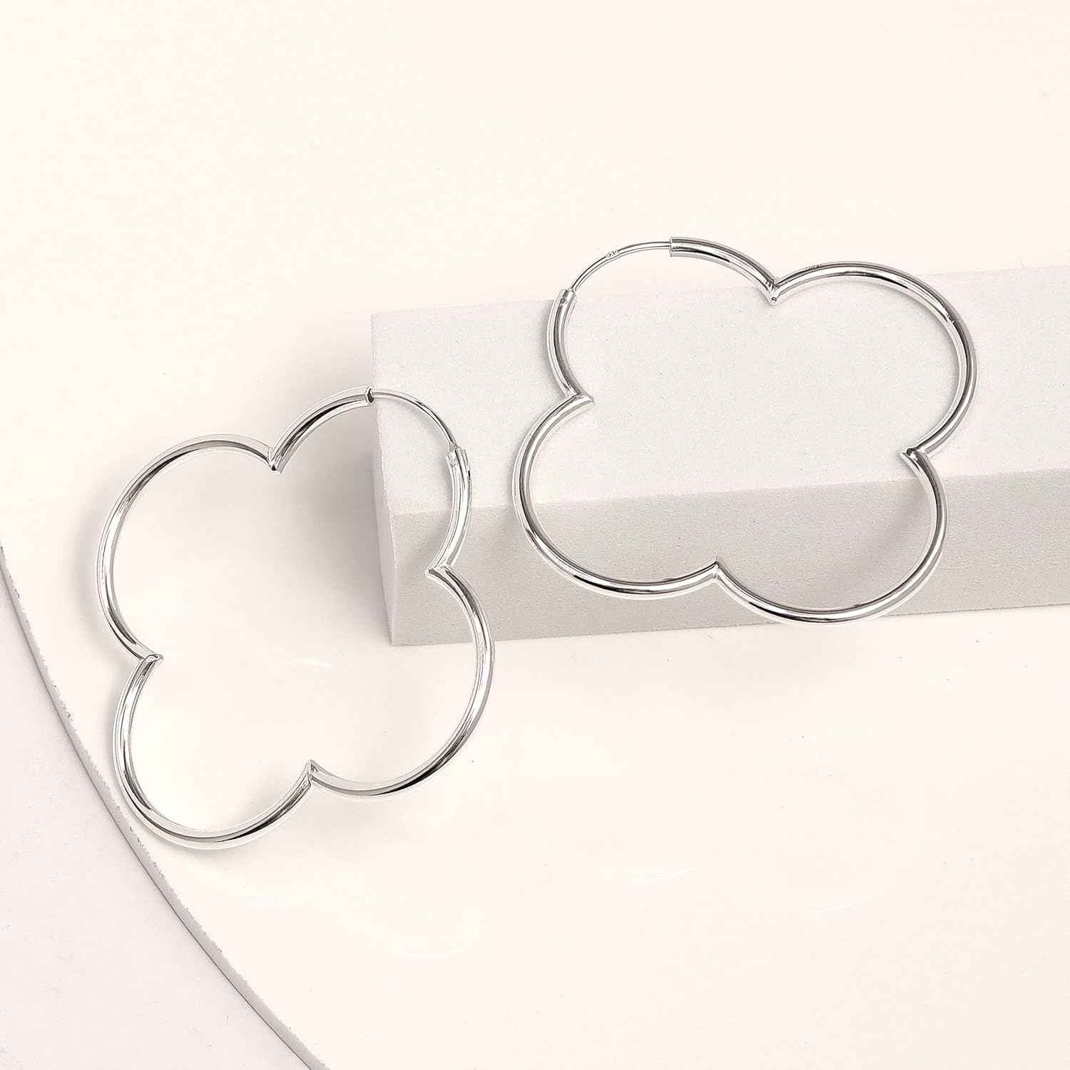 Thumbnail 3 de LeCalla Clover Creolen 25 mm
