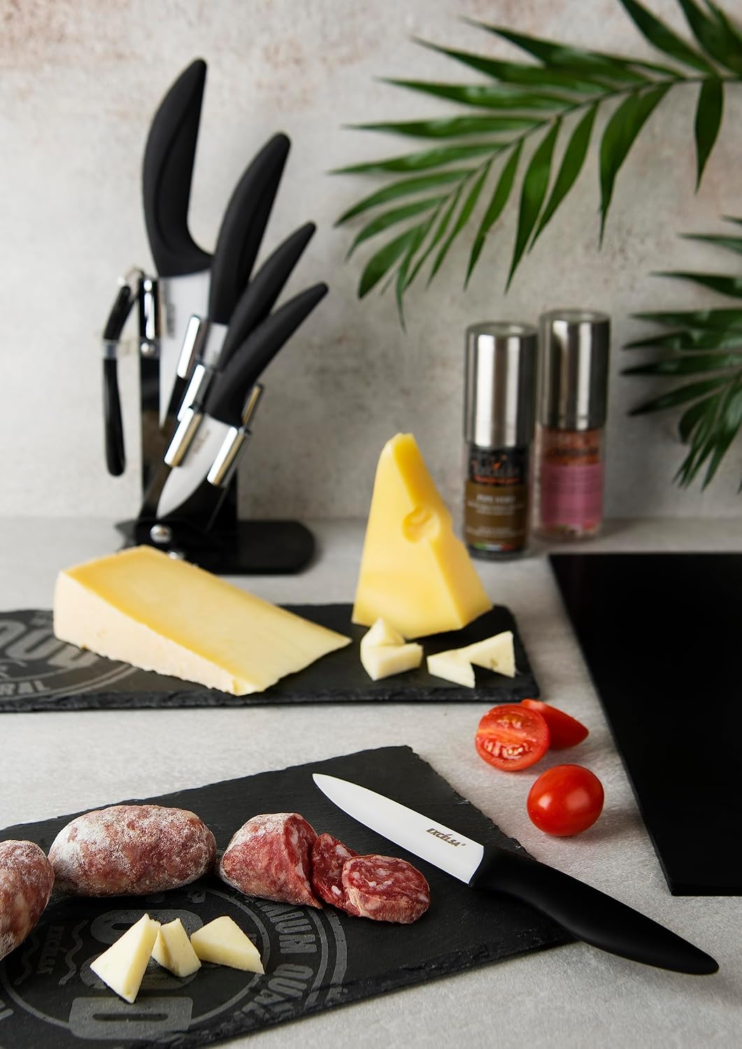 Detalle 2 de Excelsa Cuchillo Chef Cerámica 15 cm con protector 🥢