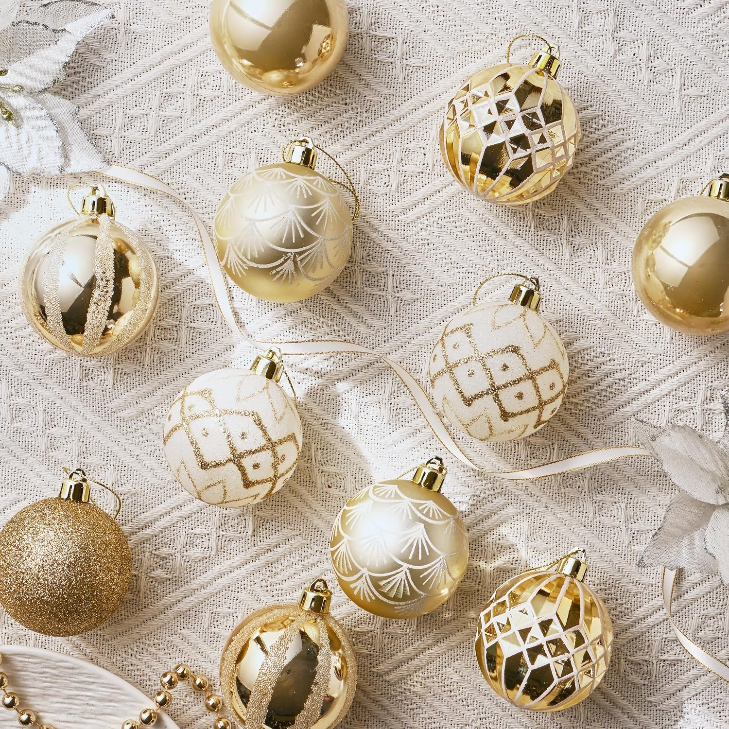 Thumbnail 5 de Valery Madelyn Christmas ornaments 30-count