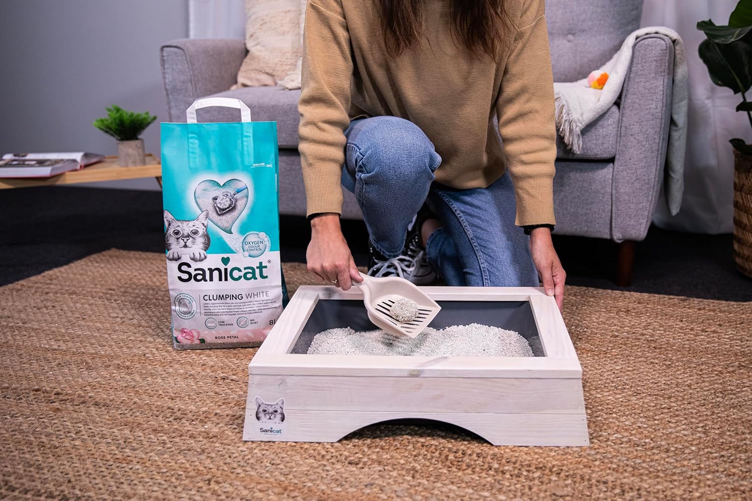 Thumbnail 6 de Sanicat Lettiera per gatti agglomerante bianca all’aroma di petali di rosa – 8 L