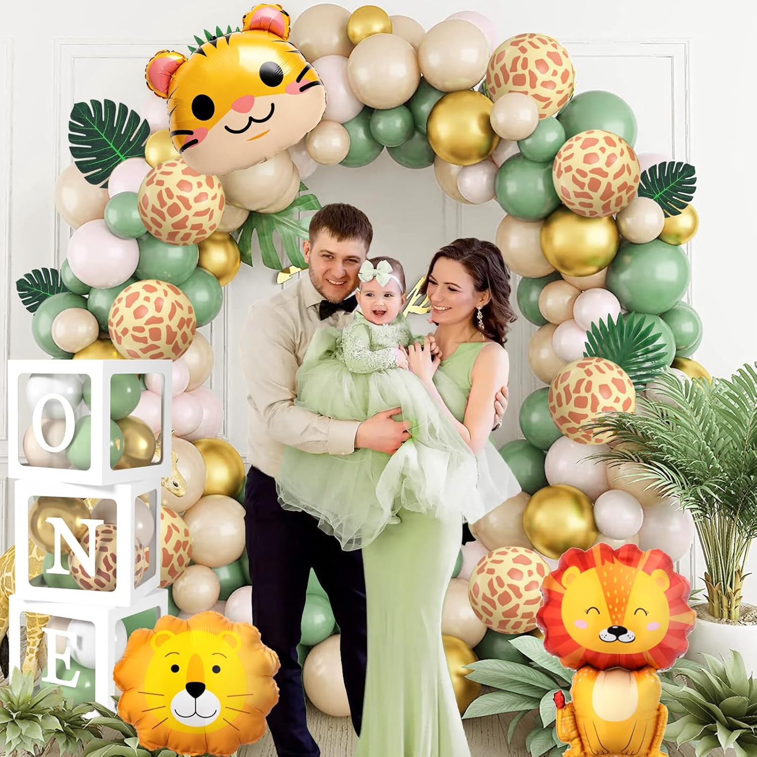 Thumbnail 2 de Safari Wild One 1st Birthday Decorations Balloon Arch Kit (Green) with latex & foil balloons and balloon boxes
