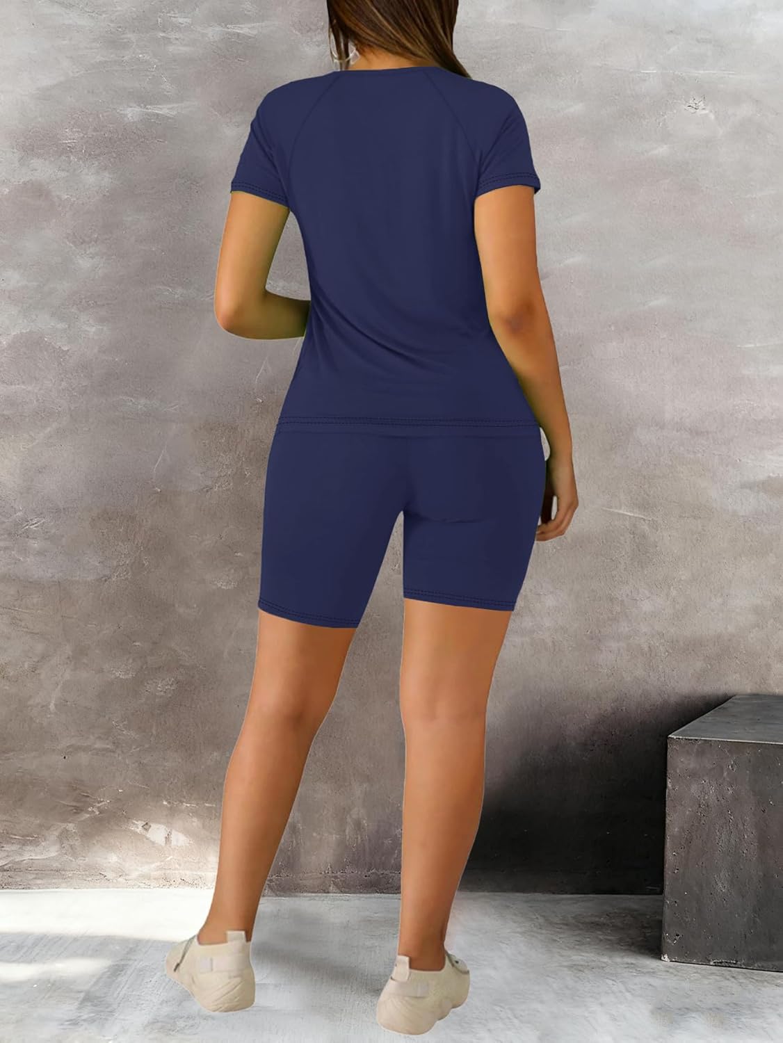 Detalle 2 de STOLKISS Women 2-Piece Short Sets: Classic Striped Summer Comfort