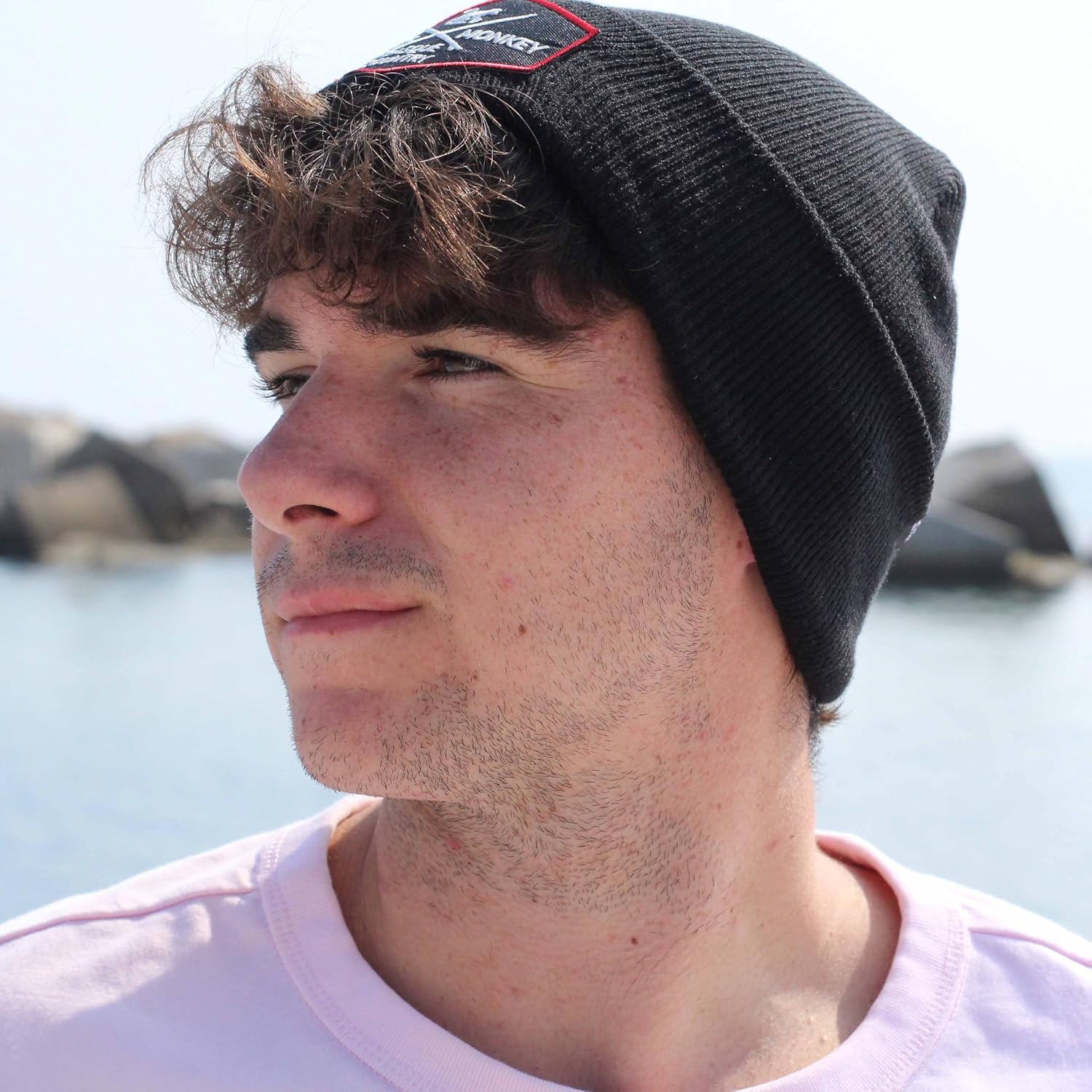 Detalle 2 de Surf Monkey Bonnet tricoté Beanie 23×9 cm 🧣