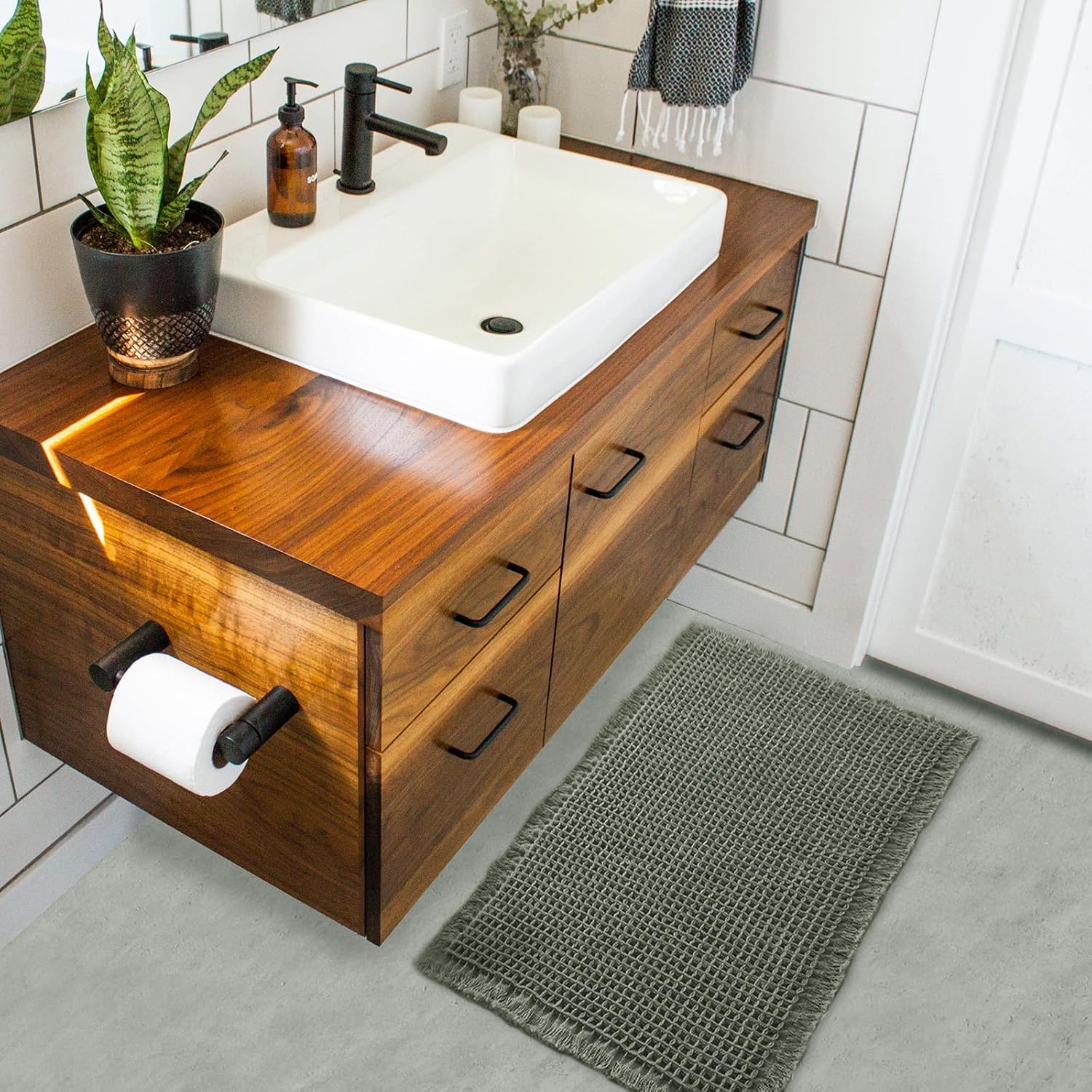Detalle de ZALL Waffle Bath Mat: Ultra-Soft, Absorbent, Non-Slip Bath Rug in Dark Green (18x30 inches)