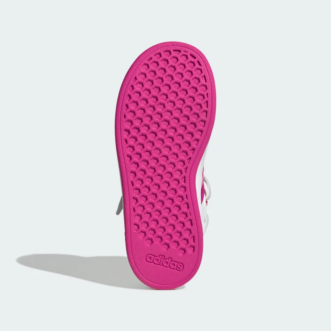Thumbnail 2 de Zapatilla Grand Court Mid Kids de Adidas: comodidad y estilo en blanco para los más pequeños
