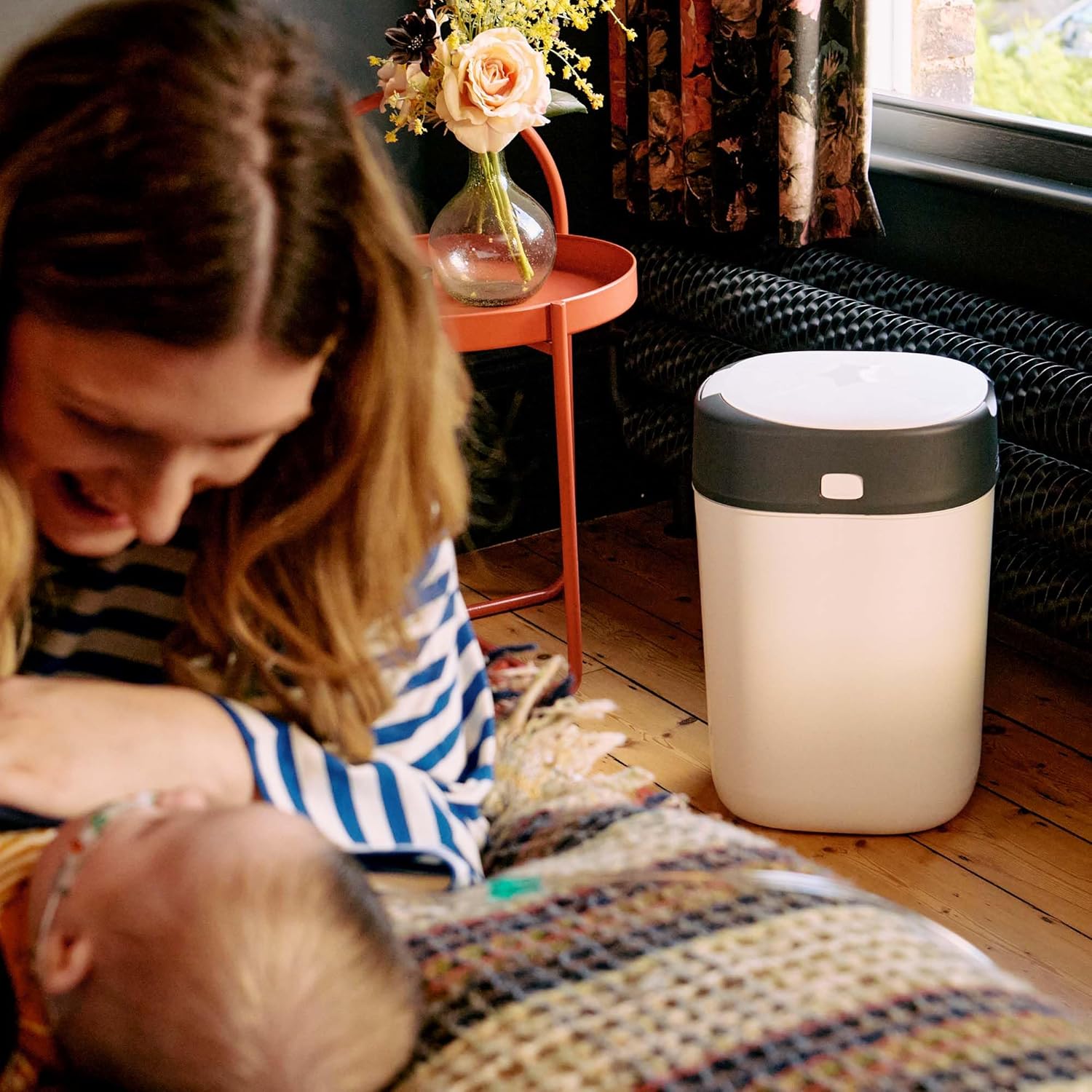 Thumbnail 1 de Tommee Tippee Twist & Click – Poubelle à couches avec pack exclusif et 2 recharges incluses