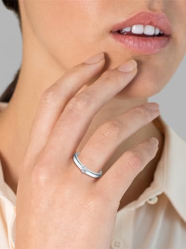 Detalle de Trilani plata de ley 925 con circonita: sortija solitario elegante