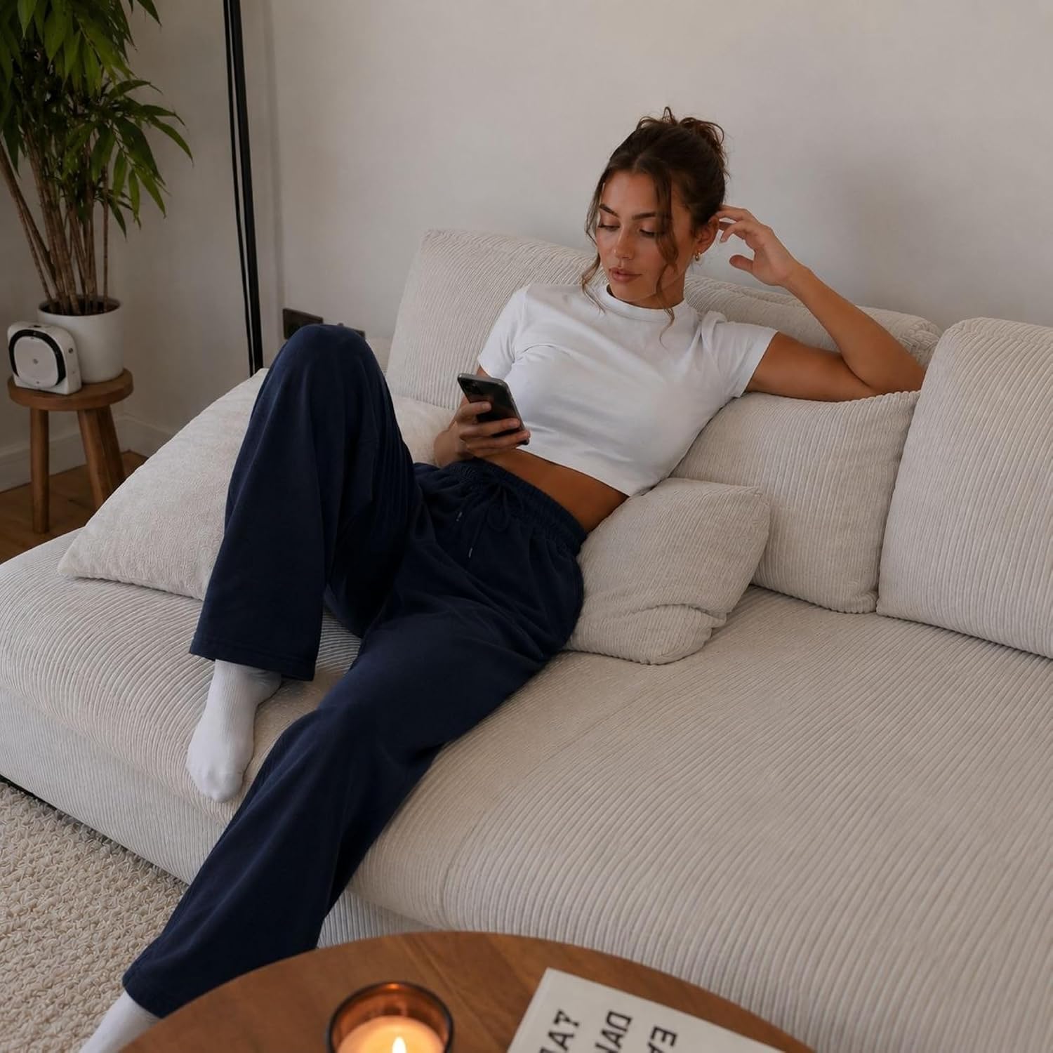 Detalle de COMEOR Women’s Jogging Bottoms – lightweight breathable cotton straight-leg joggers with side pockets