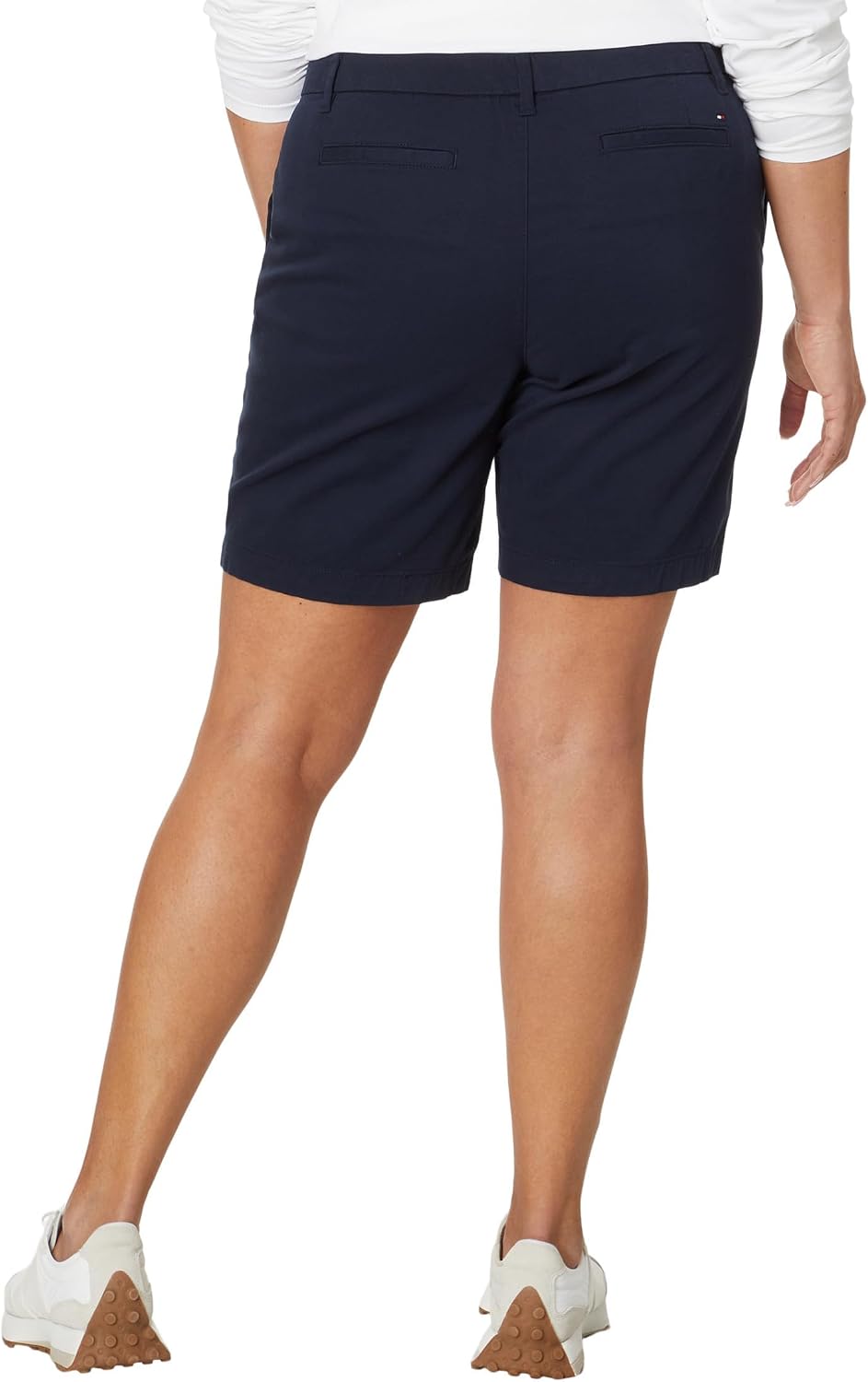Detalle de Tommy Hilfiger Women’s Hollywood 9'' Chino Short – Solid