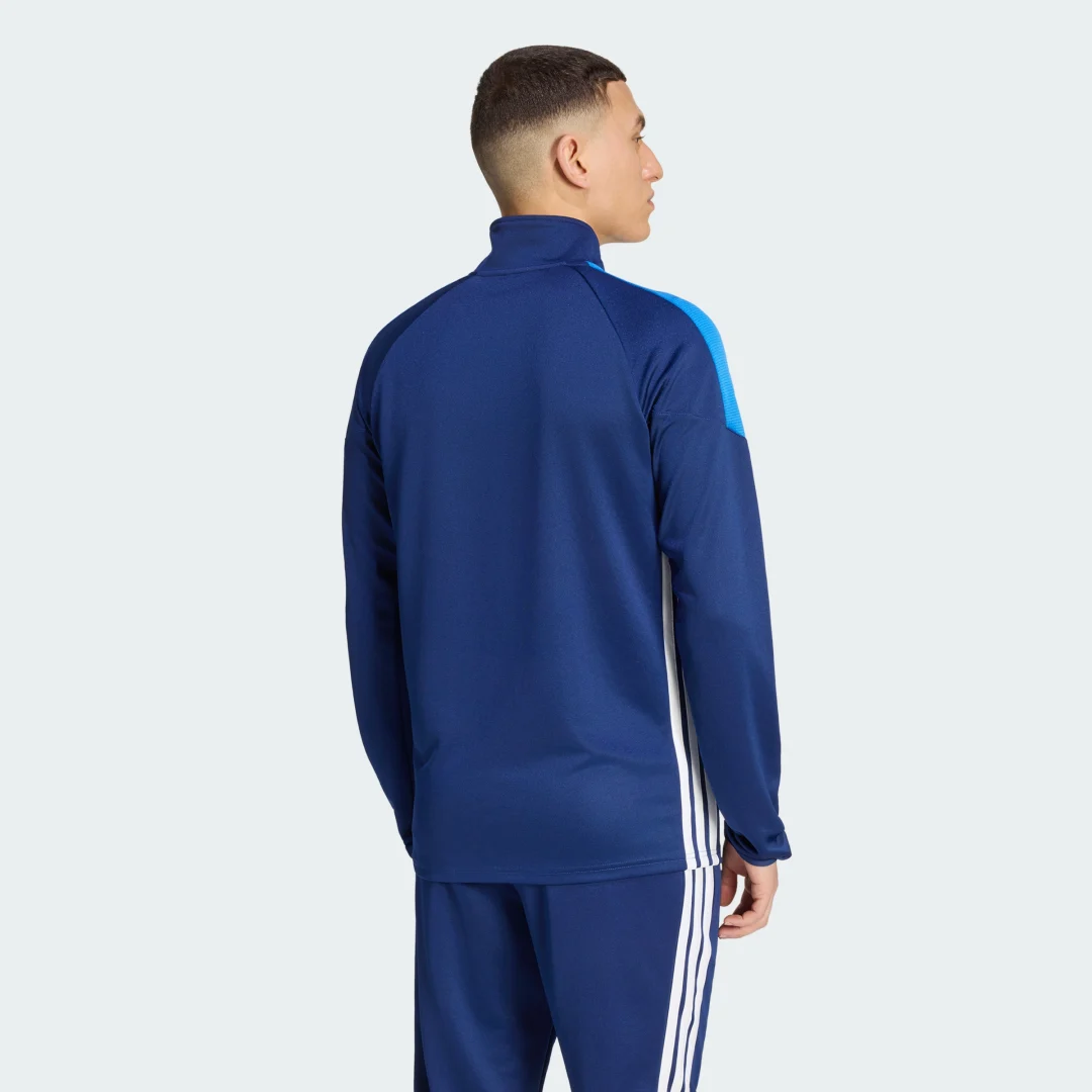 Detalle de Camiseta manga larga de entrenamiento TIRO 26 Essentials de Adidas – azul