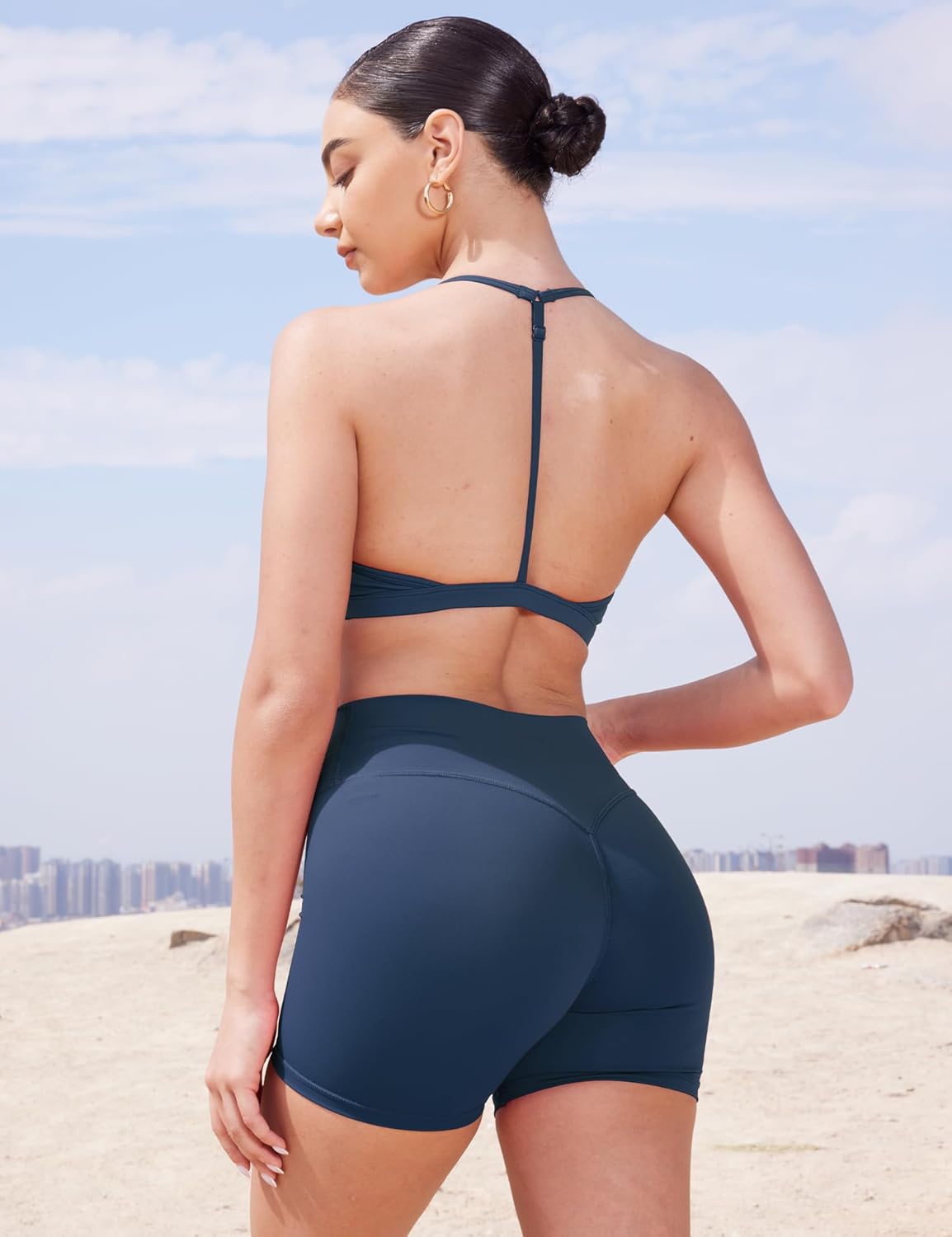 Thumbnail 2 de YEOREO Women’s Hidden Scrunch Biker Shorts (3.6&quot,/4.5&quot,/6&quot,) — High-Waist Tummy Control Workout & Running Yoga Shorts