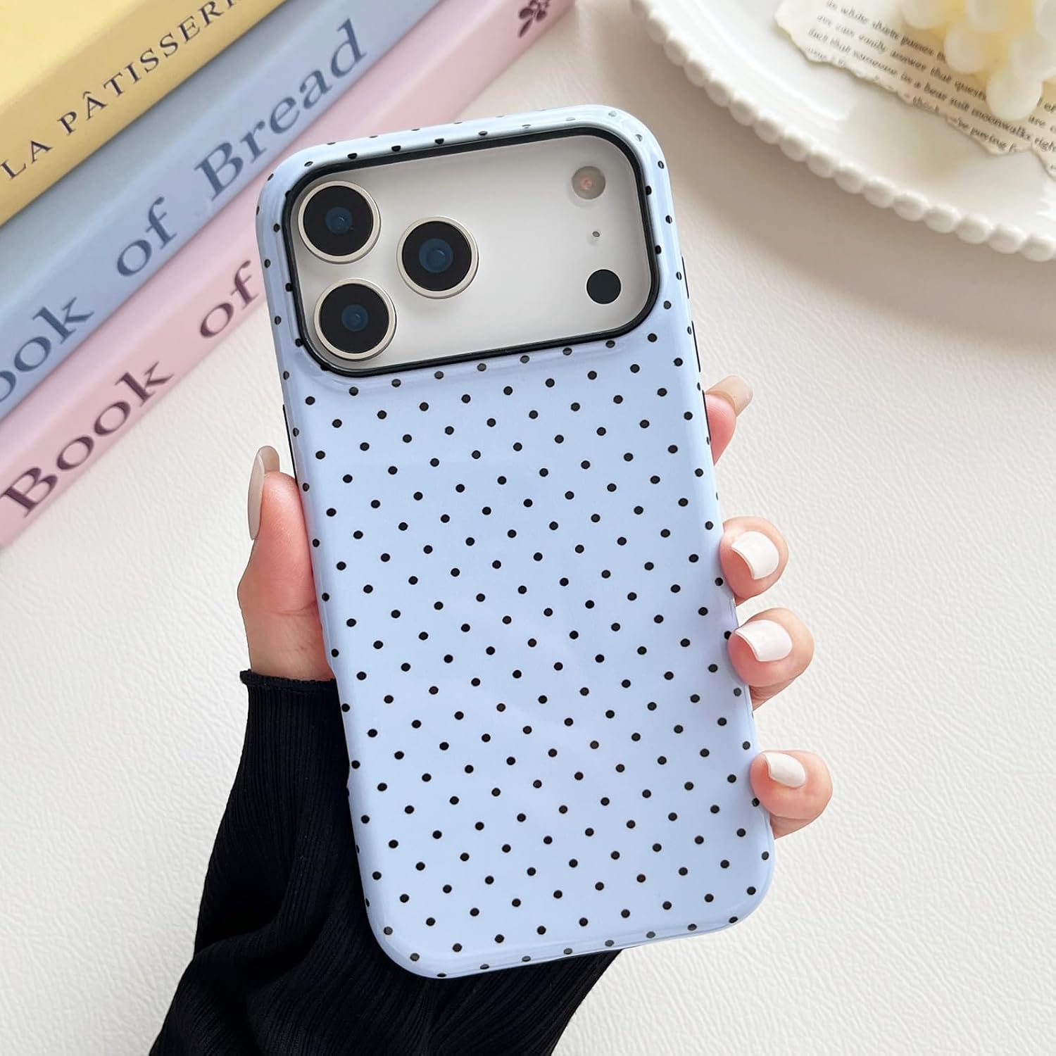 Detalle de Sayoaho Blue Polka Dot Case for iPhone 18 Pro Max, TPU Edge and PC Back