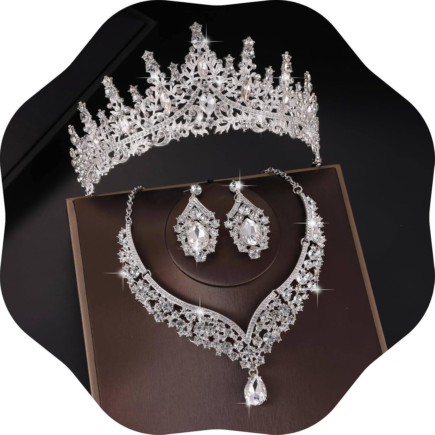 Detalle de Kamirola Tiara Jewelry Set TR28