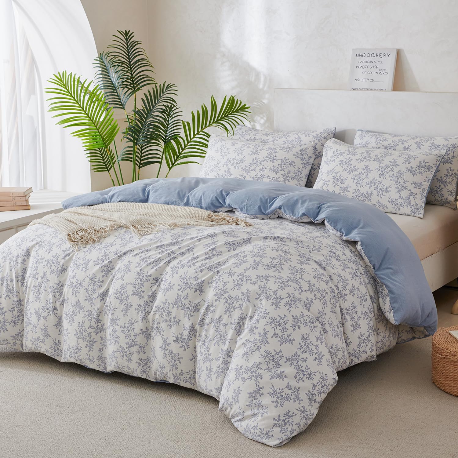 Detalle de TISPLR King Comforter Set Floral Soft 3 Pieces in Blue Garden Print