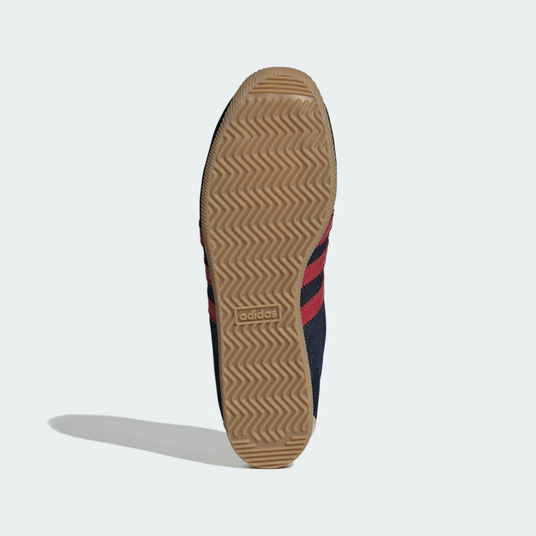 Detalle de ZAPATILLA JAPAN de Adidas – azul, para uso diario y estilo urbano