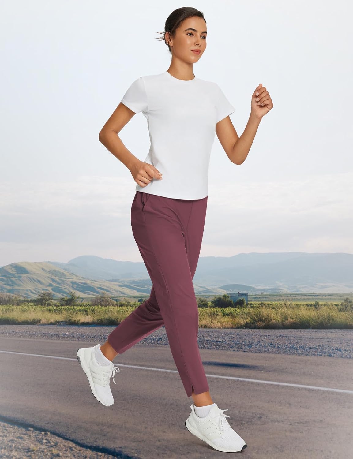 Detalle 2 de baleaf Women's Travel Pants, 7/8 Ankle, UPF 50+, Zip Pockets, Petite Fit