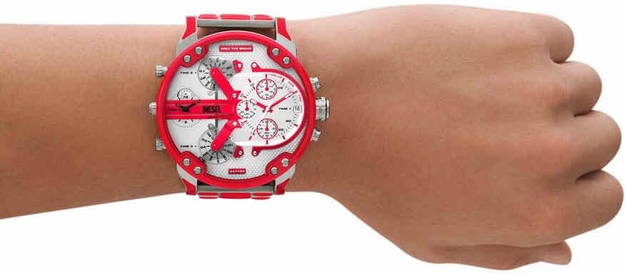 Thumbnail 1 de Diesel Mr. Daddy Herrenuhr – Quarz Multifunktionsuhr mit Edelstahlarmband (57 mm, rotes Band)