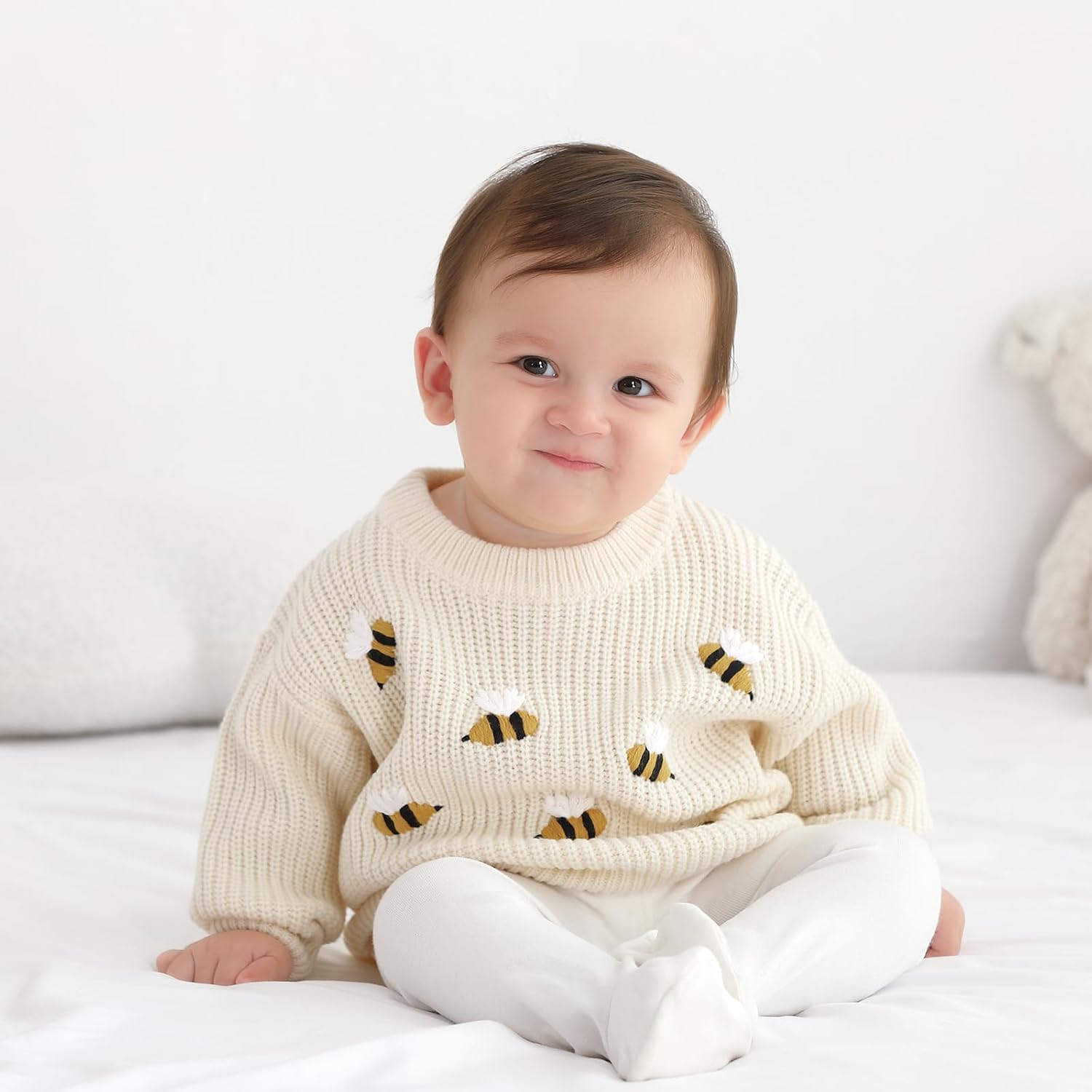 Thumbnail 1 de DovFanny Baby Knitted Jumper Toddler – Floral Detail Long Sleeve, Winter Warm Knitwear
