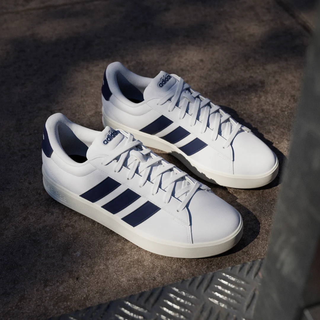 Thumbnail 3 de Zapatilla Grand Court 3.0 de Adidas — estilo clásico en blanco para uso diario