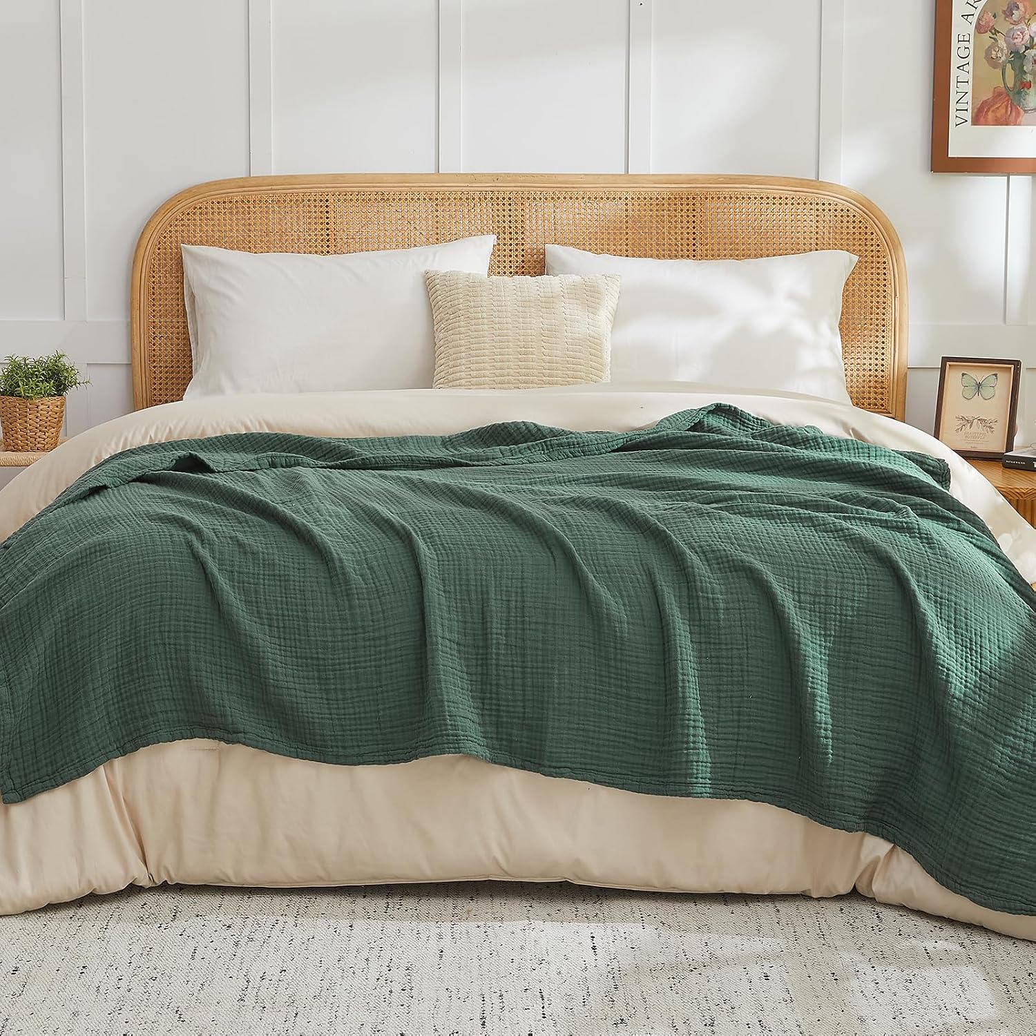 Detalle 2 de EMME Muslin Cotton Blanket, King 108 x 90 in, Forest Green