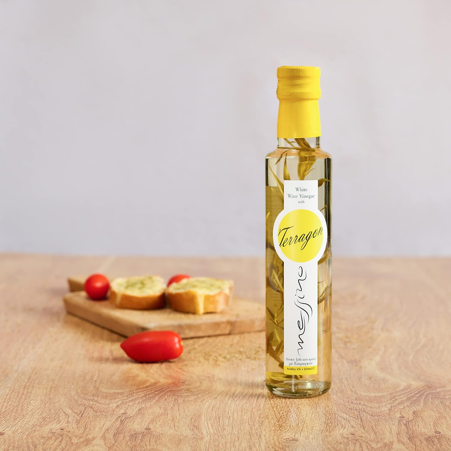 Detalle de Messino Griechischer Weißer Essig mit Estragon – 2er Pack (2 × 250 ml)