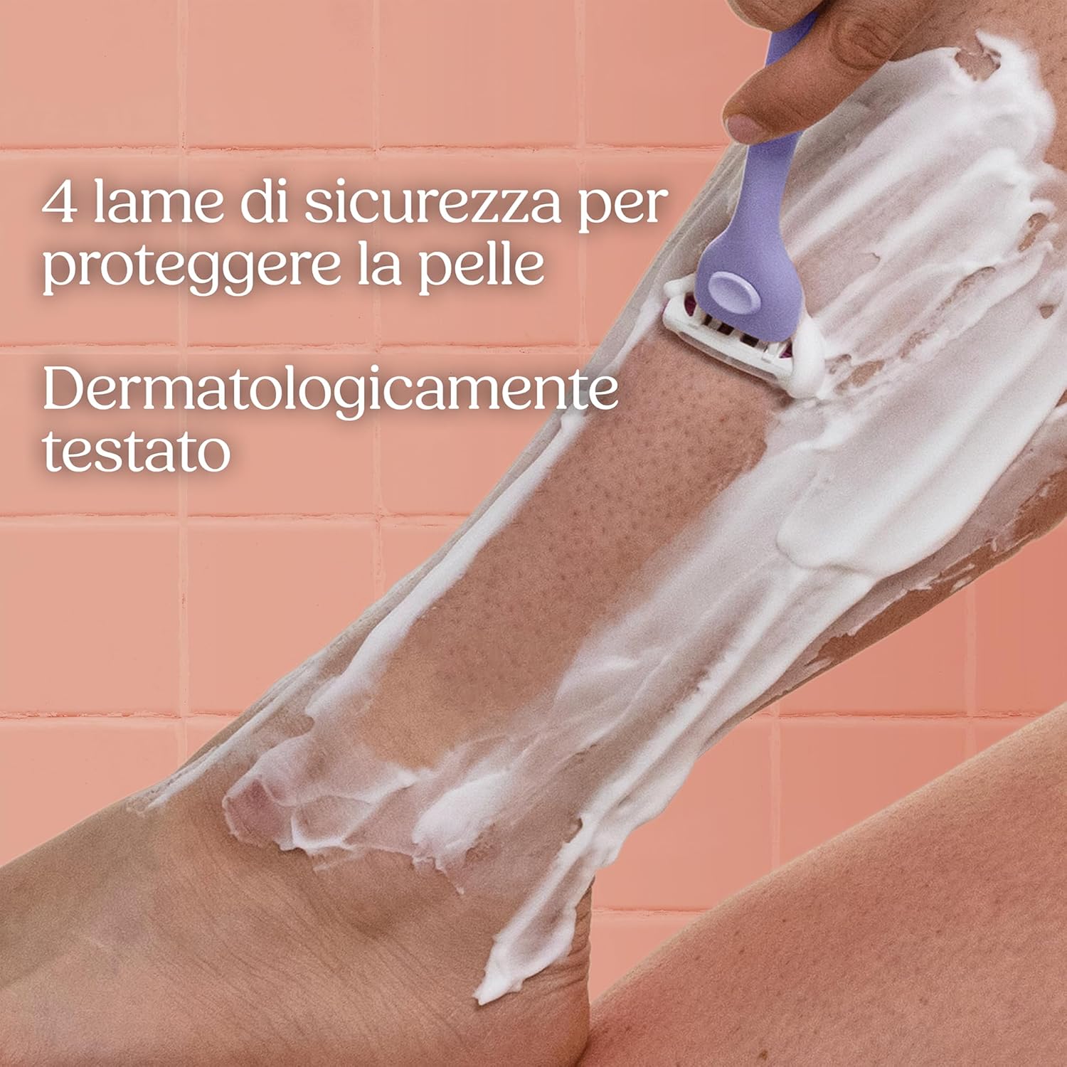 Detalle de Wilkinson Sword Intuition Quattro pelli sensibili – Starter con manico e 5 ricariche