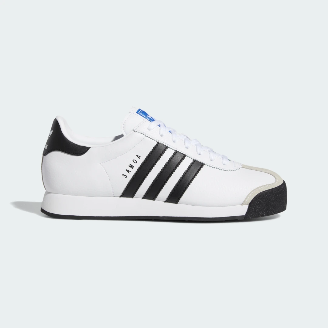 Detalle de Adidas Samoa: una zapatilla blanca para uso casual con origen deportivo