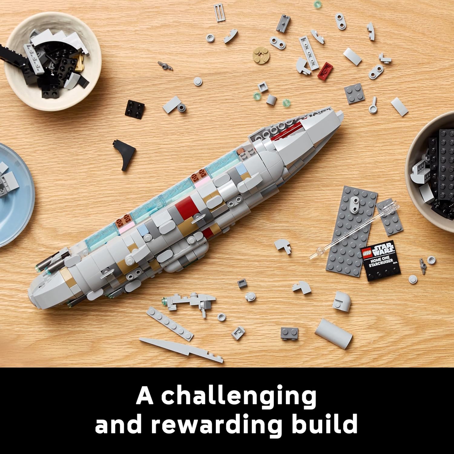 Thumbnail 2 de LEGO Star Wars 75405 Home One Starcruiser Building Set for Adults