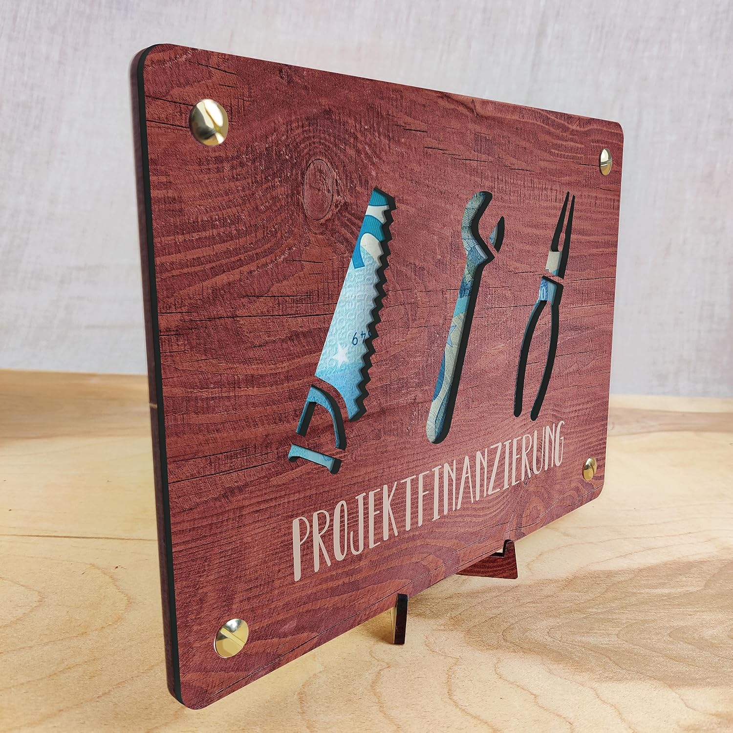 Detalle 2 de Werkzeug XL Geldgeschenk aus Holz 20x15 cm