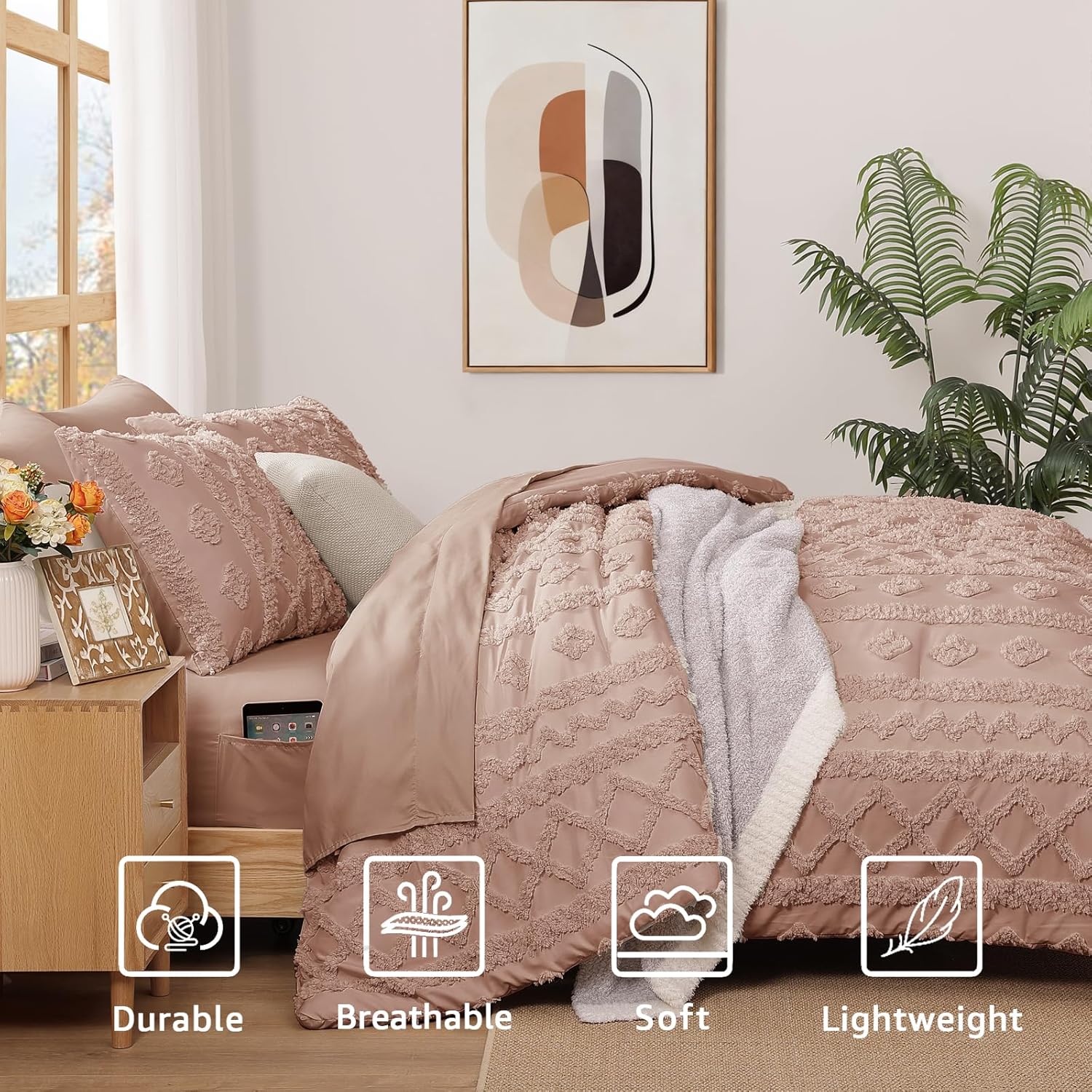 Detalle 2 de WRENSONGE Tuft Queen Comforter Set, 7-Piece Rusty Pink Tufted Bedding