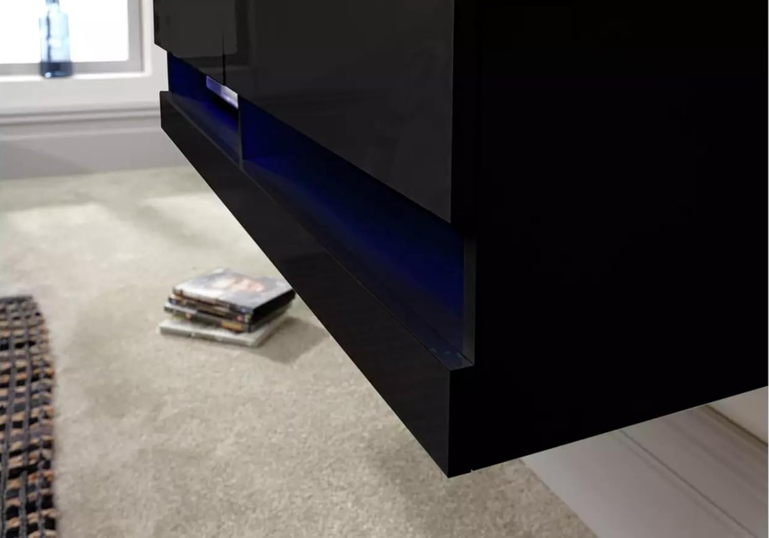 Thumbnail 4 de GFW Galicia Wall Mounted High Gloss TV Unit with LED Downlight (120cm, Black)