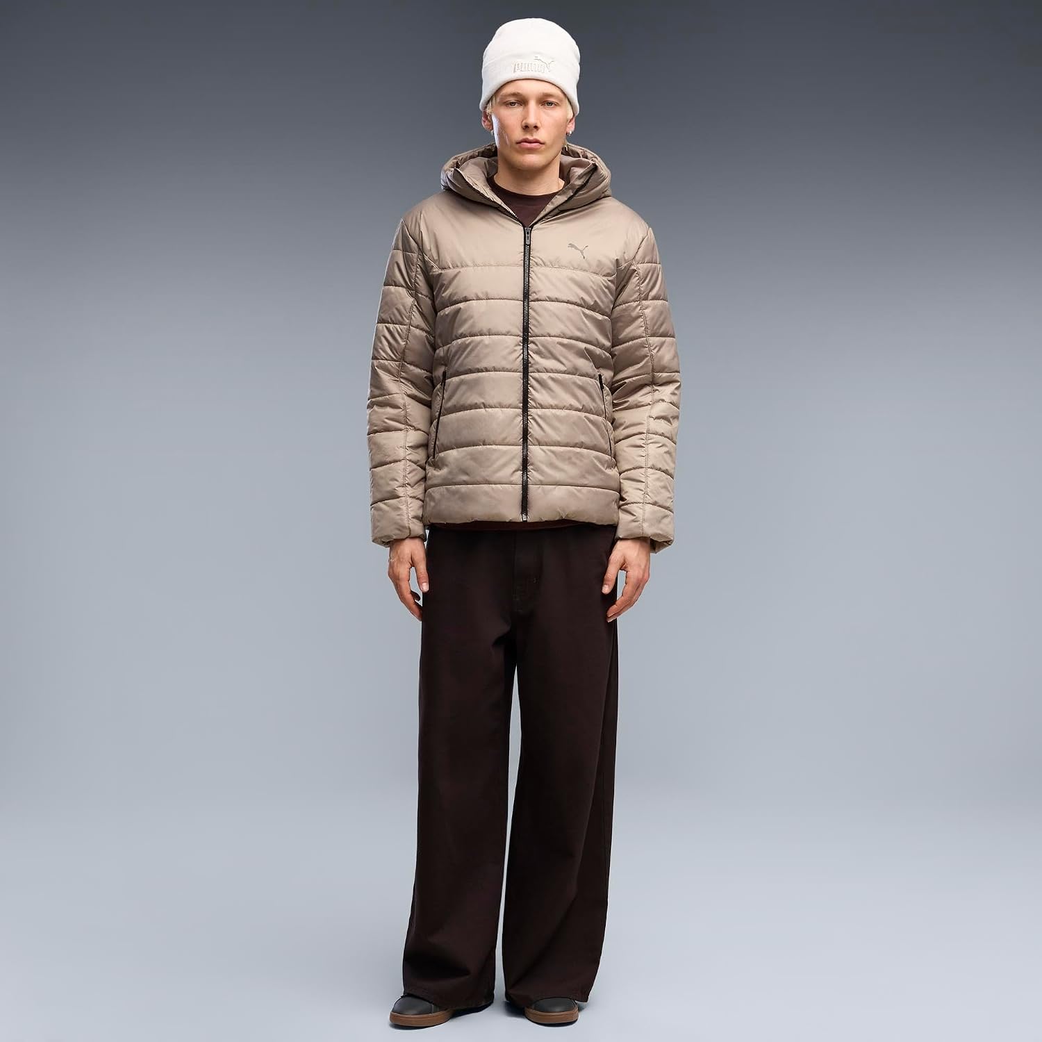 Detalle de PUMA ESS 690959 フーデッド中綿ジャケット メンズ レギュラーフィット・フルジップ
