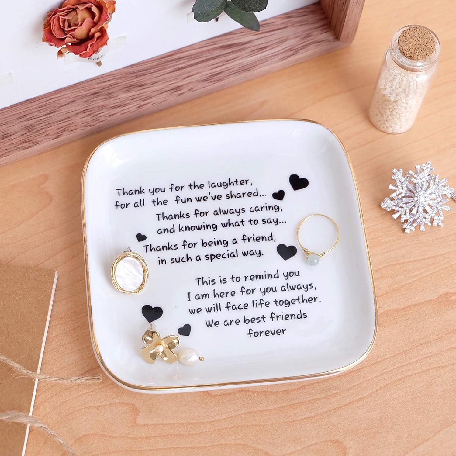 Detalle 2 de PUDDING CABIN Ceramic Ring Dish