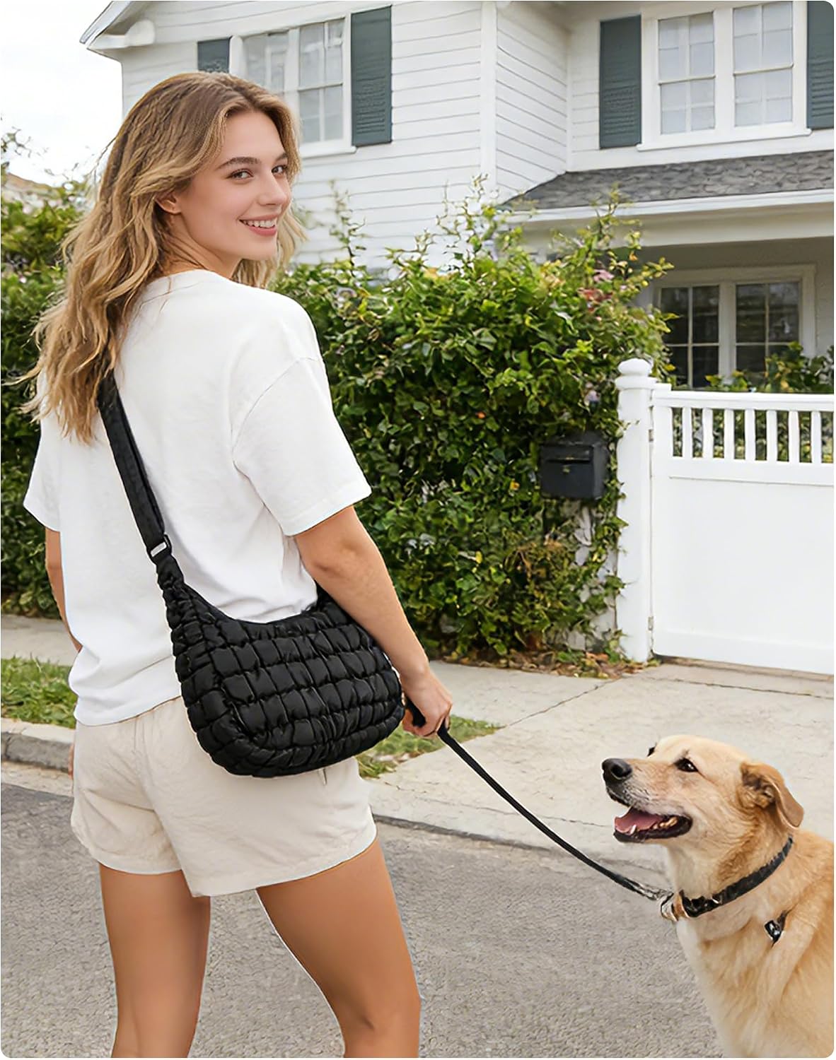 Detalle 2 de Crossbody quilted hobo bag 13x4x8 in