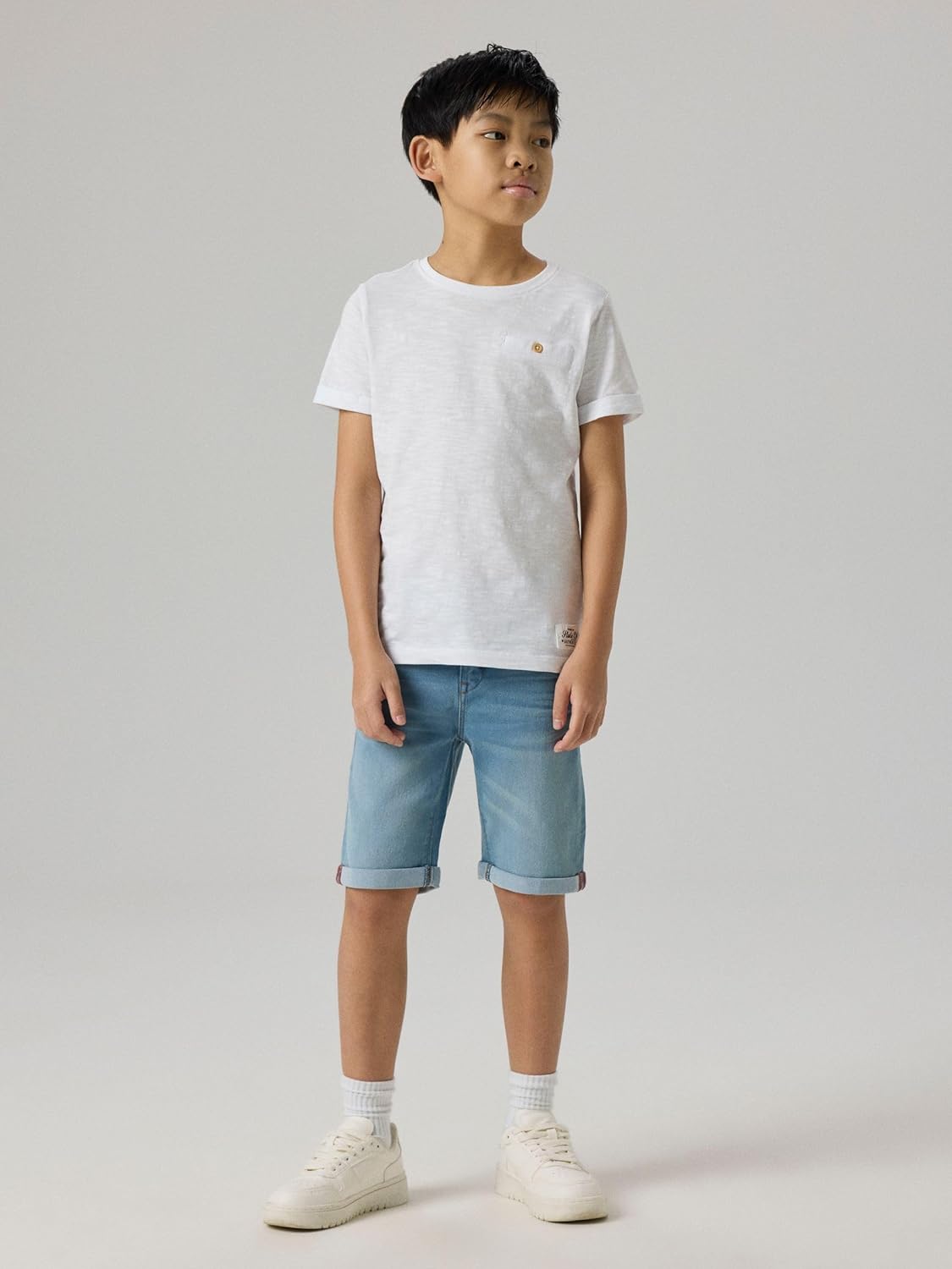 Detalle 2 de NAME IT Boy Shorts Slim Fit Long – Jeansshorts mit verstellbarer Taillenweite
